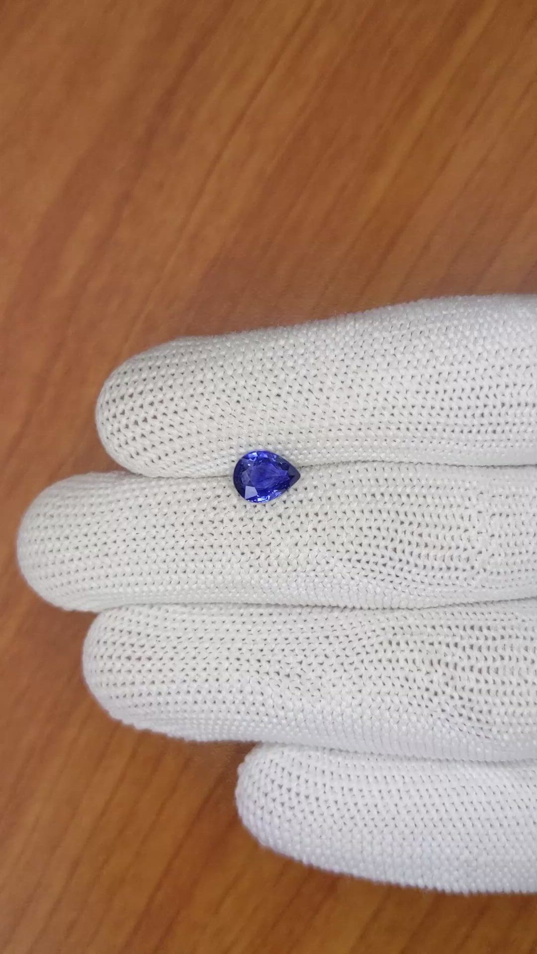 1.23 Ct. Blue Sapphire from Ceylon (Sri Lanka) Size Video