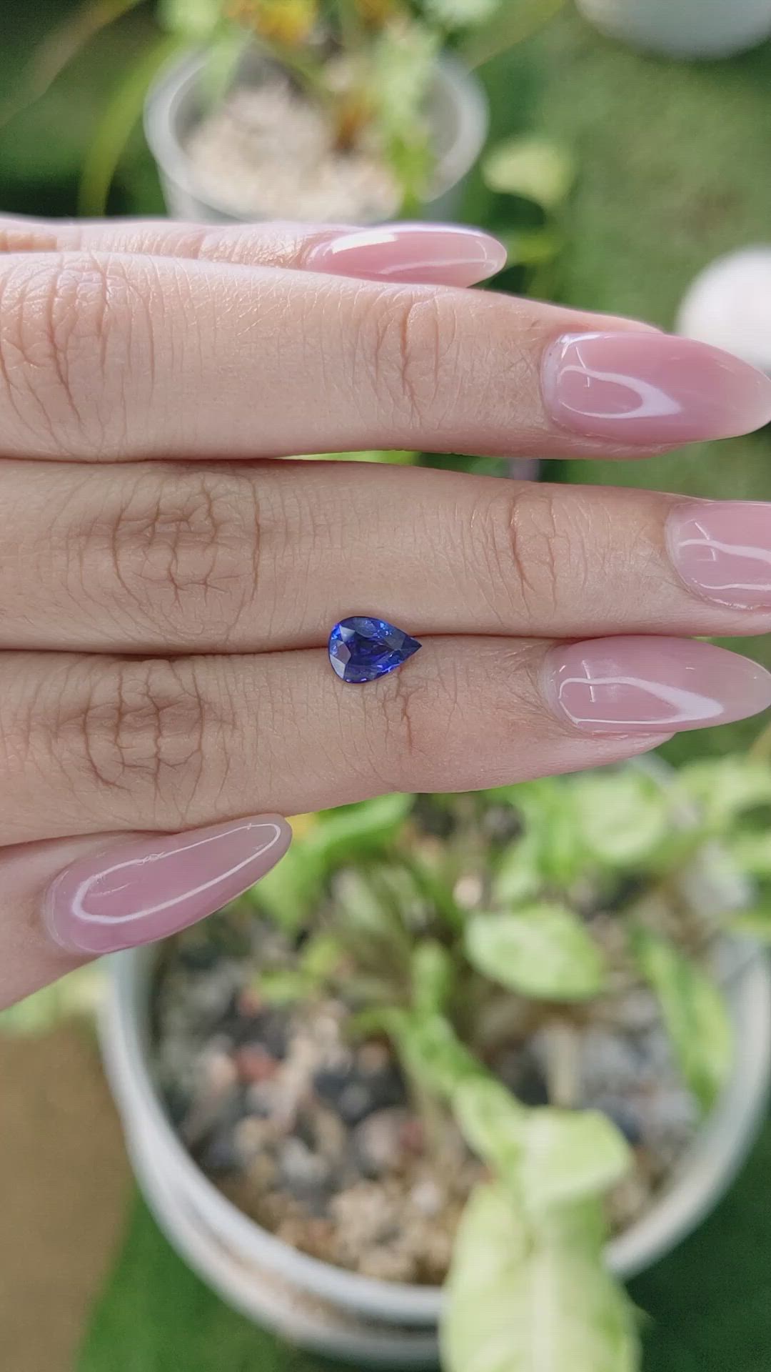 1.06 Ct. Blue Sapphire from Ceylon (Sri Lanka) Size Video