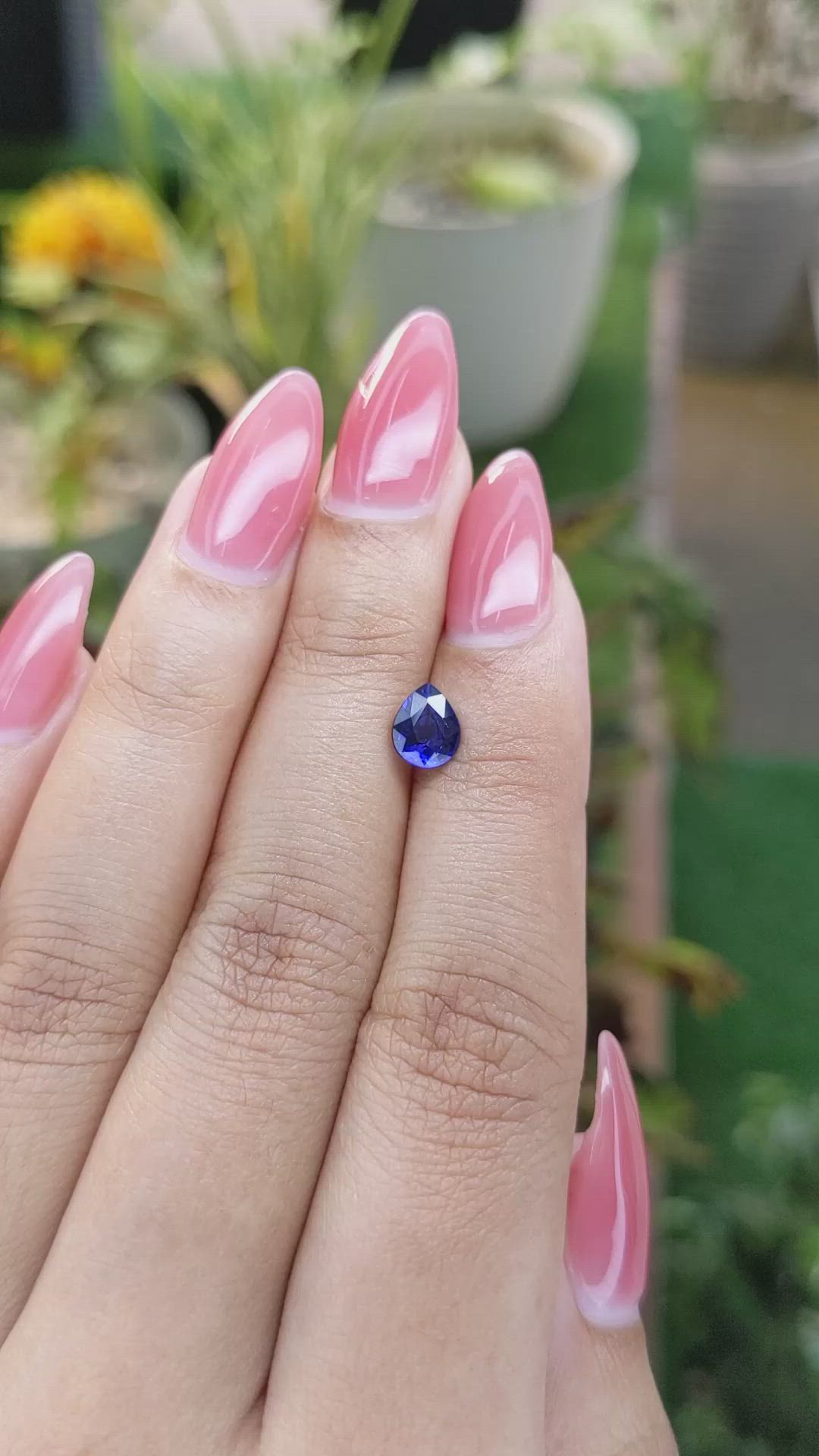 0.96 Ct. Blue Sapphire from Ceylon (Sri Lanka) Size Video