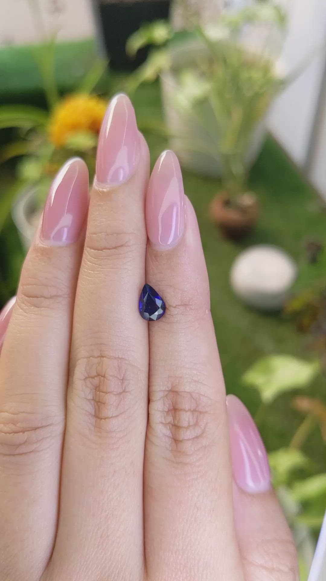 1.18 Ct. Blue Sapphire from Ceylon (Sri Lanka) Size Video