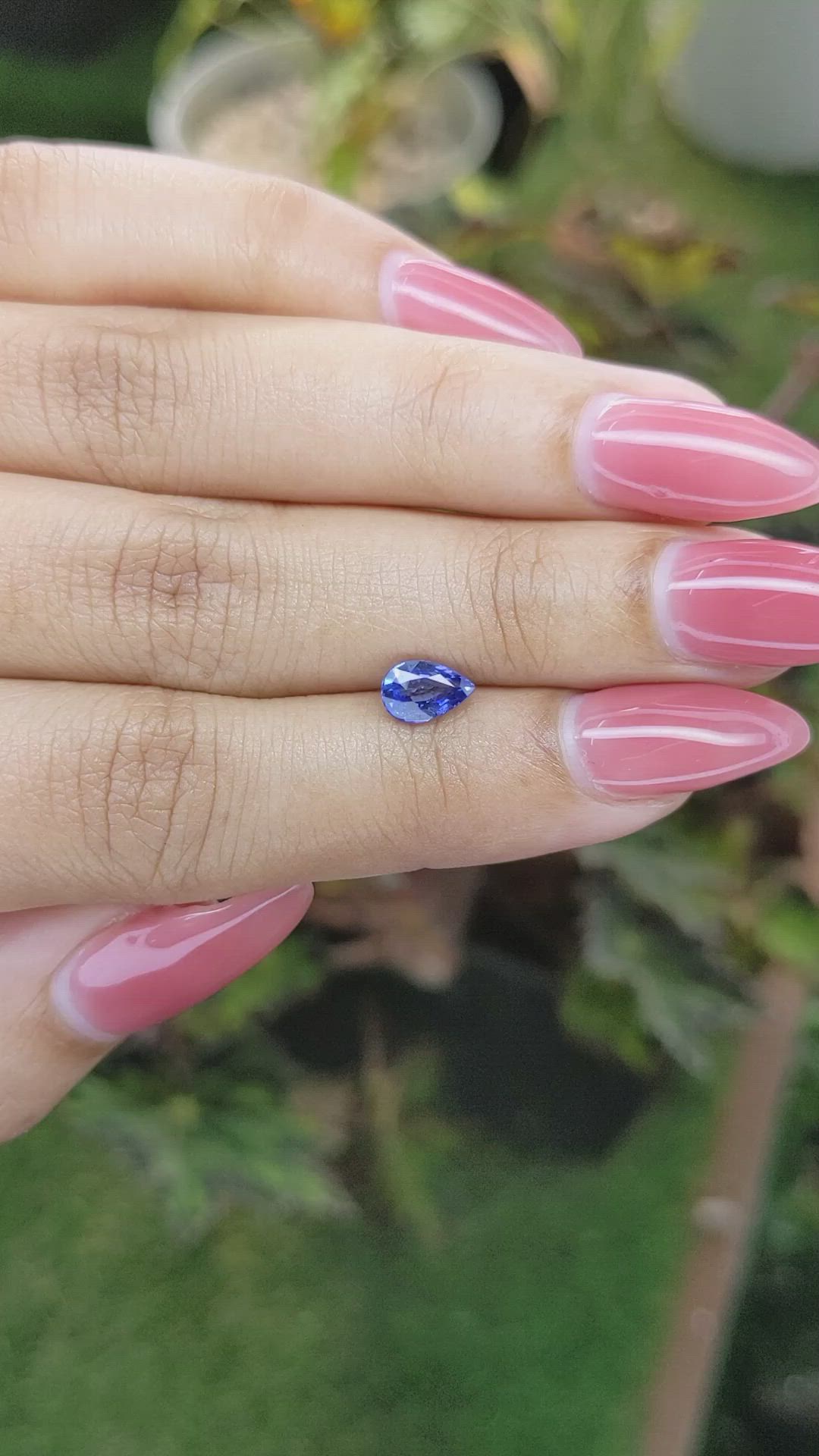 1.02 Ct. Blue Sapphire from Ceylon (Sri Lanka) Size Video