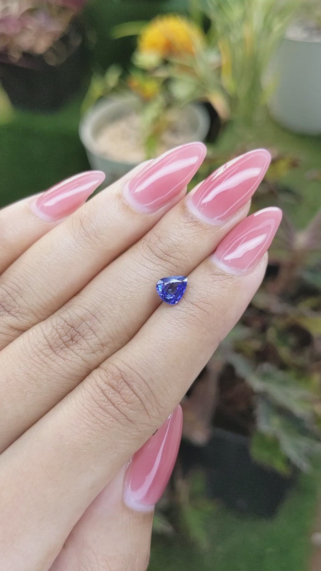 1.06 Ct. Blue Sapphire from Ceylon (Sri Lanka) Size Video