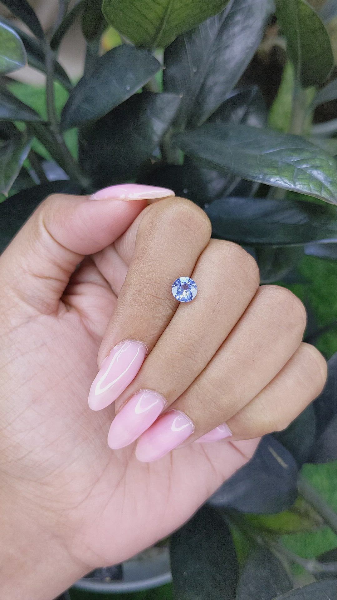 1.03 Ct. Blue Sapphire from Ceylon (Sri Lanka) Size Video