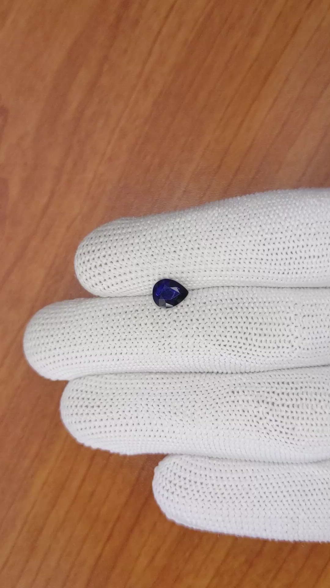 1.08 Ct. Blue Sapphire from Ceylon (Sri Lanka) Size Video