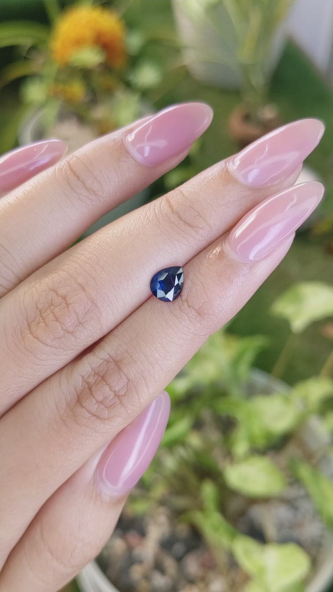 1.08 Ct. Blue Sapphire from Ceylon (Sri Lanka) Size Video