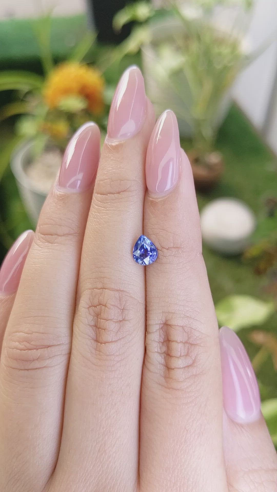 1.07 Ct. Blue Sapphire from Ceylon (Sri Lanka) Size Video