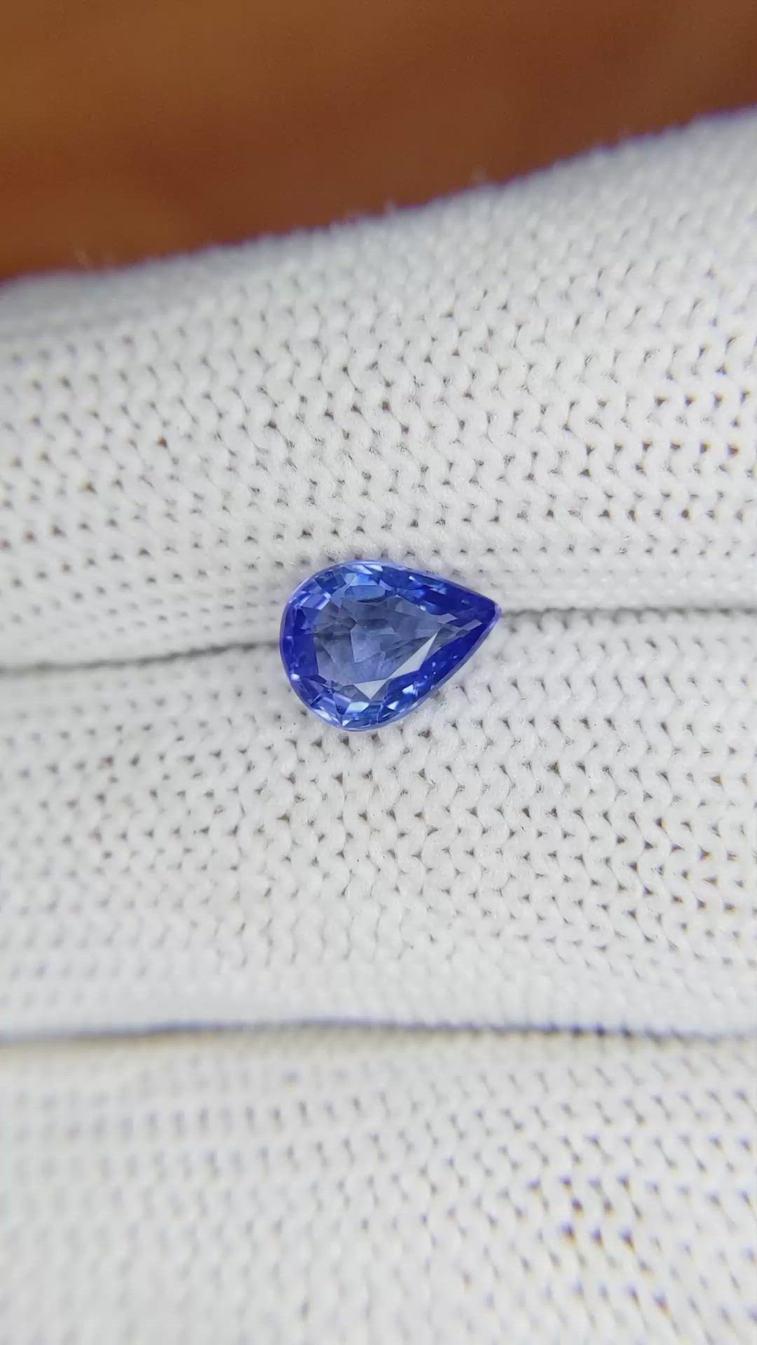 1.66 Ct. Blue Sapphire from Ceylon (Sri Lanka) Size Video
