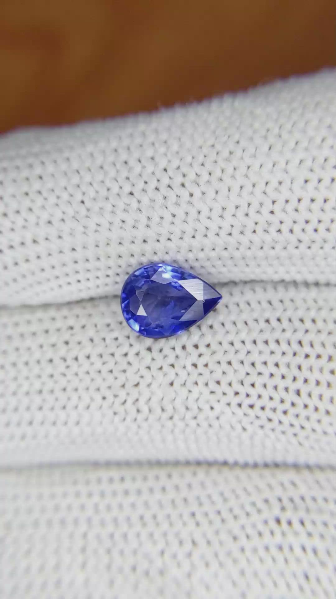 1.70 Ct. Blue Sapphire from Ceylon (Sri Lanka) Size Video