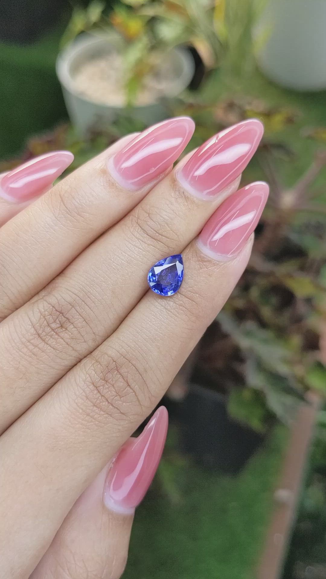 1.70 Ct. Blue Sapphire from Ceylon (Sri Lanka) Size Video