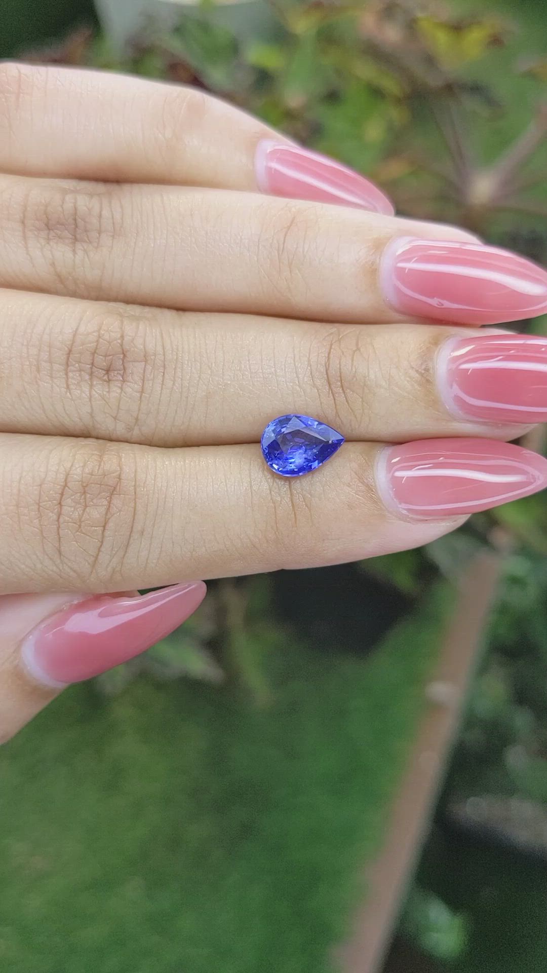 1.70 Ct. Blue Sapphire from Ceylon (Sri Lanka) Size Video