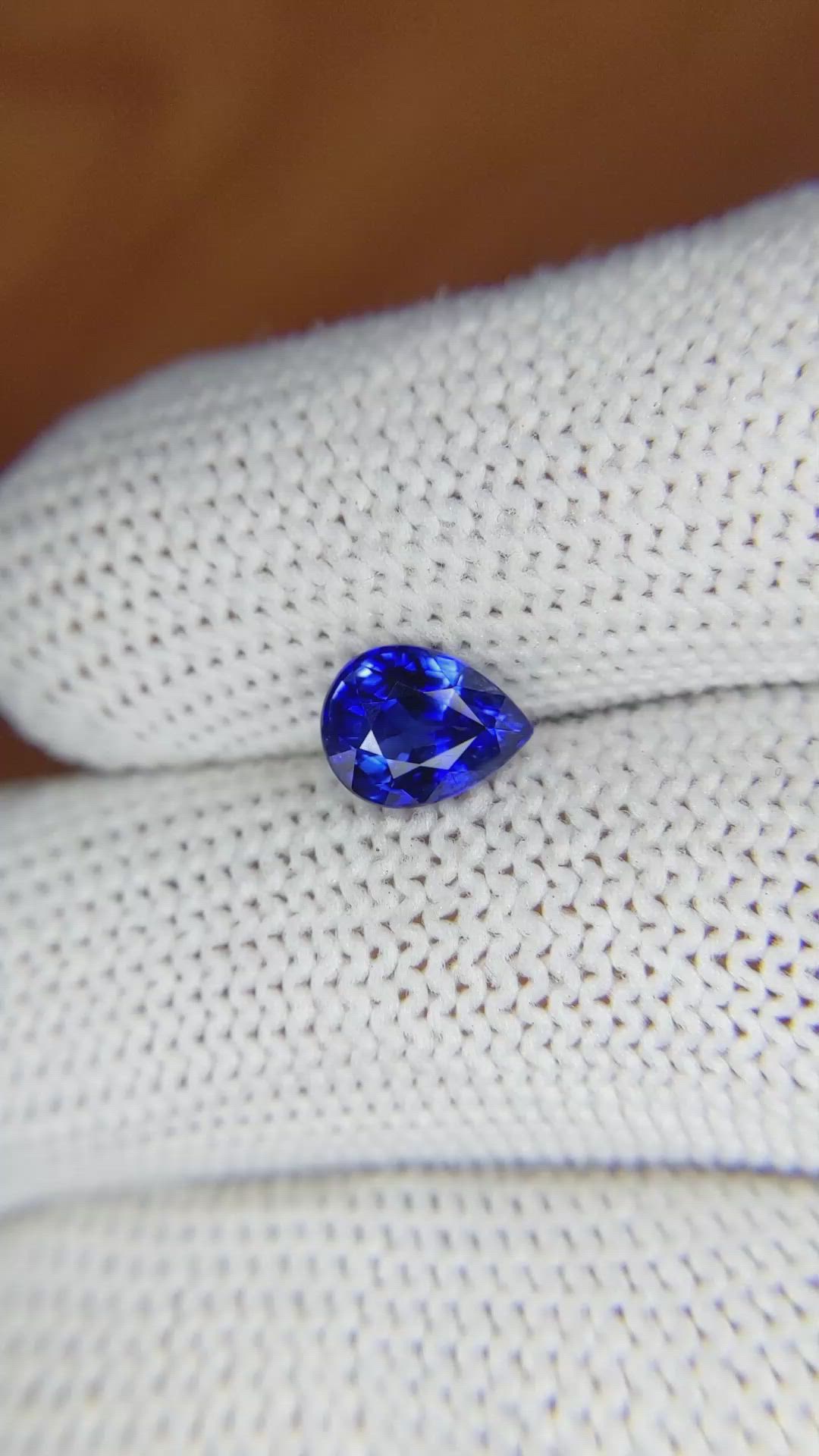 1.41 Ct. Blue Sapphire from Ceylon (Sri Lanka) Size Video