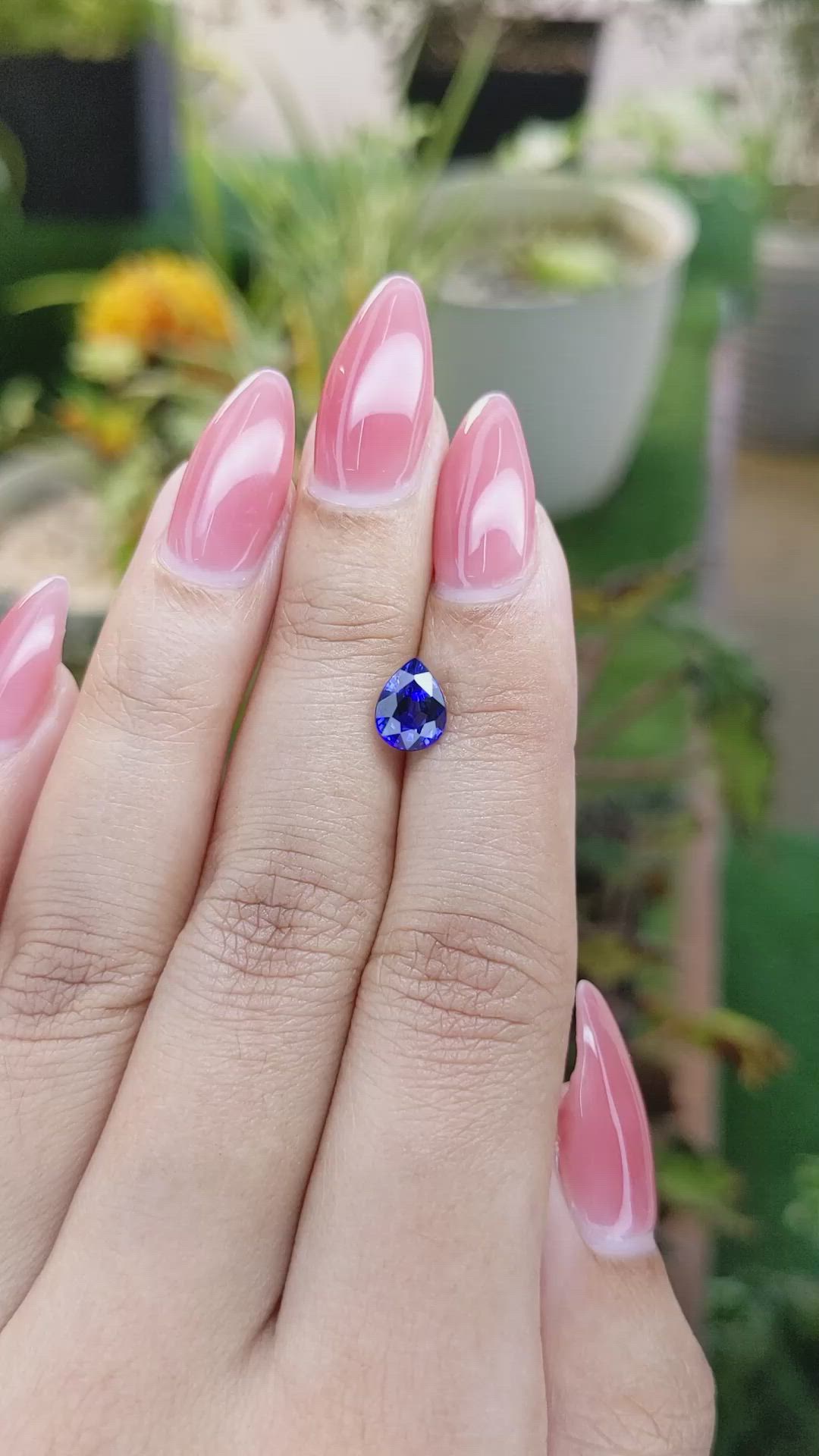 1.41 Ct. Blue Sapphire from Ceylon (Sri Lanka) Size Video
