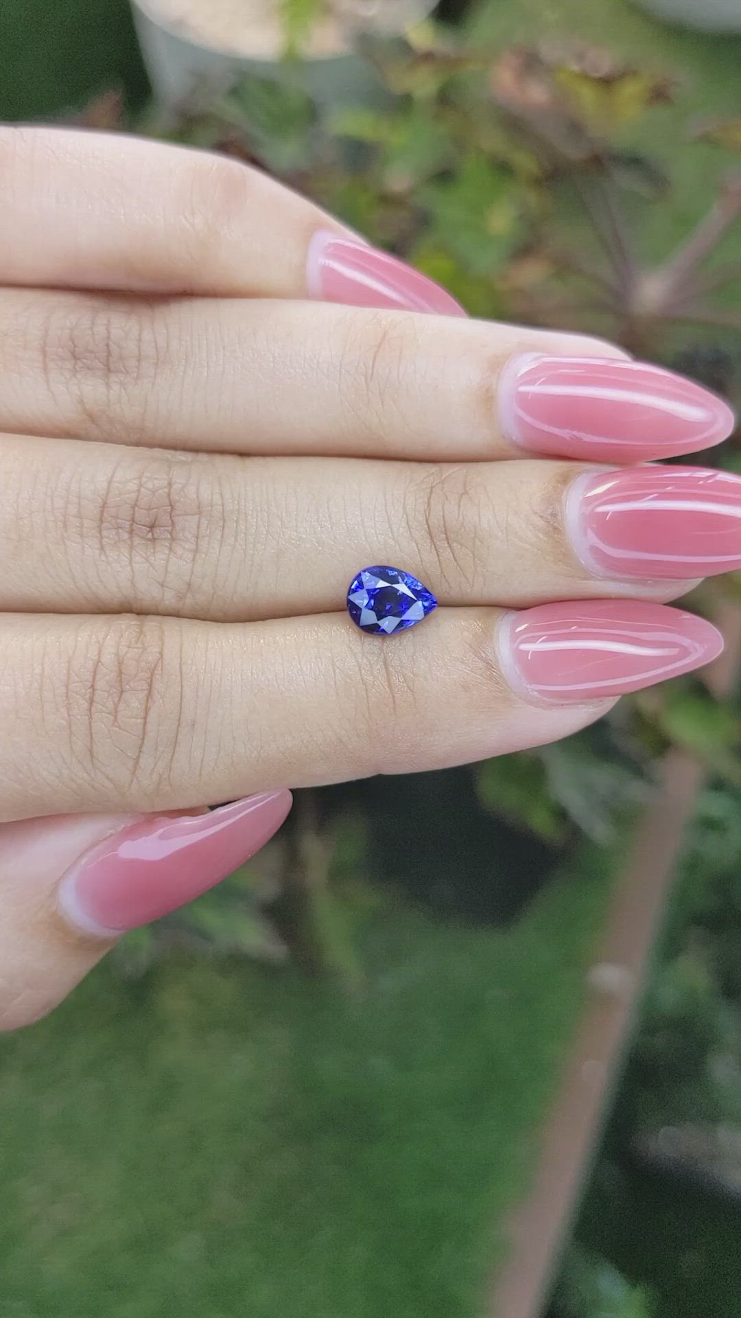 1.41 Ct. Blue Sapphire from Ceylon (Sri Lanka) Size Video