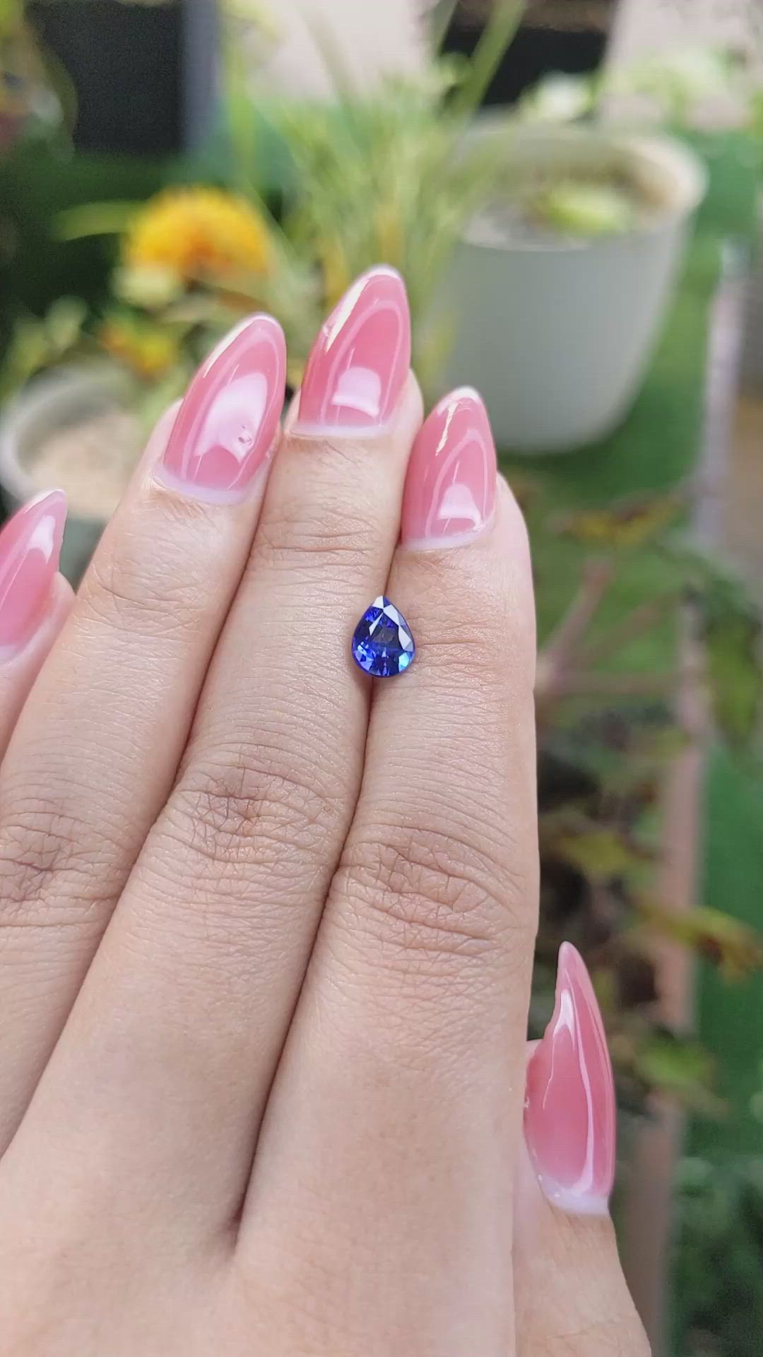 1.10 Ct. Blue Sapphire from Ceylon (Sri Lanka) Size Video