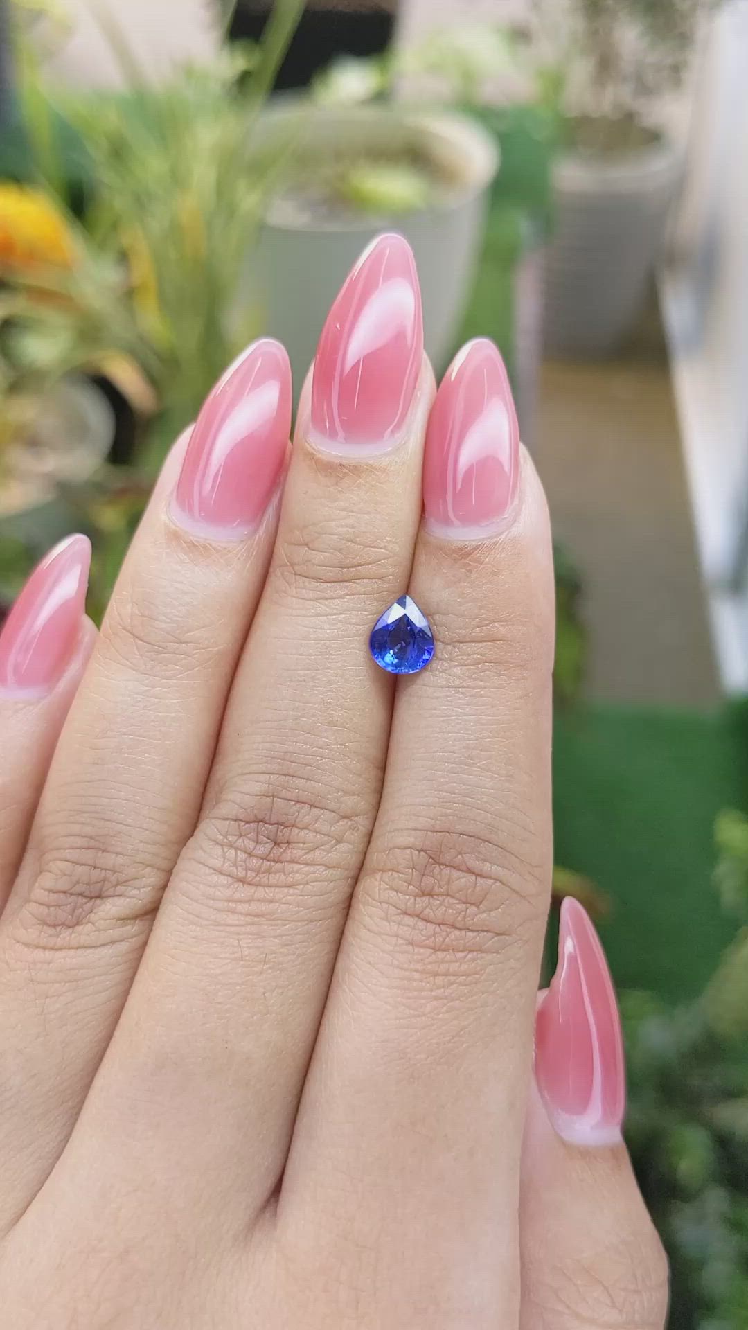 1.04 Ct. Blue Sapphire from Ceylon (Sri Lanka) Size Video