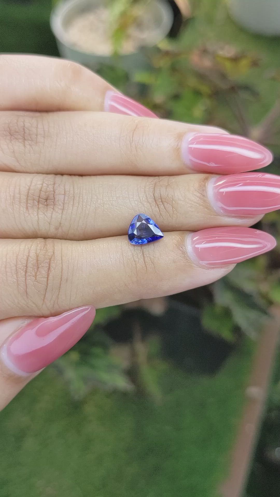 1.10 Ct. Blue Sapphire from Ceylon (Sri Lanka) Size Video