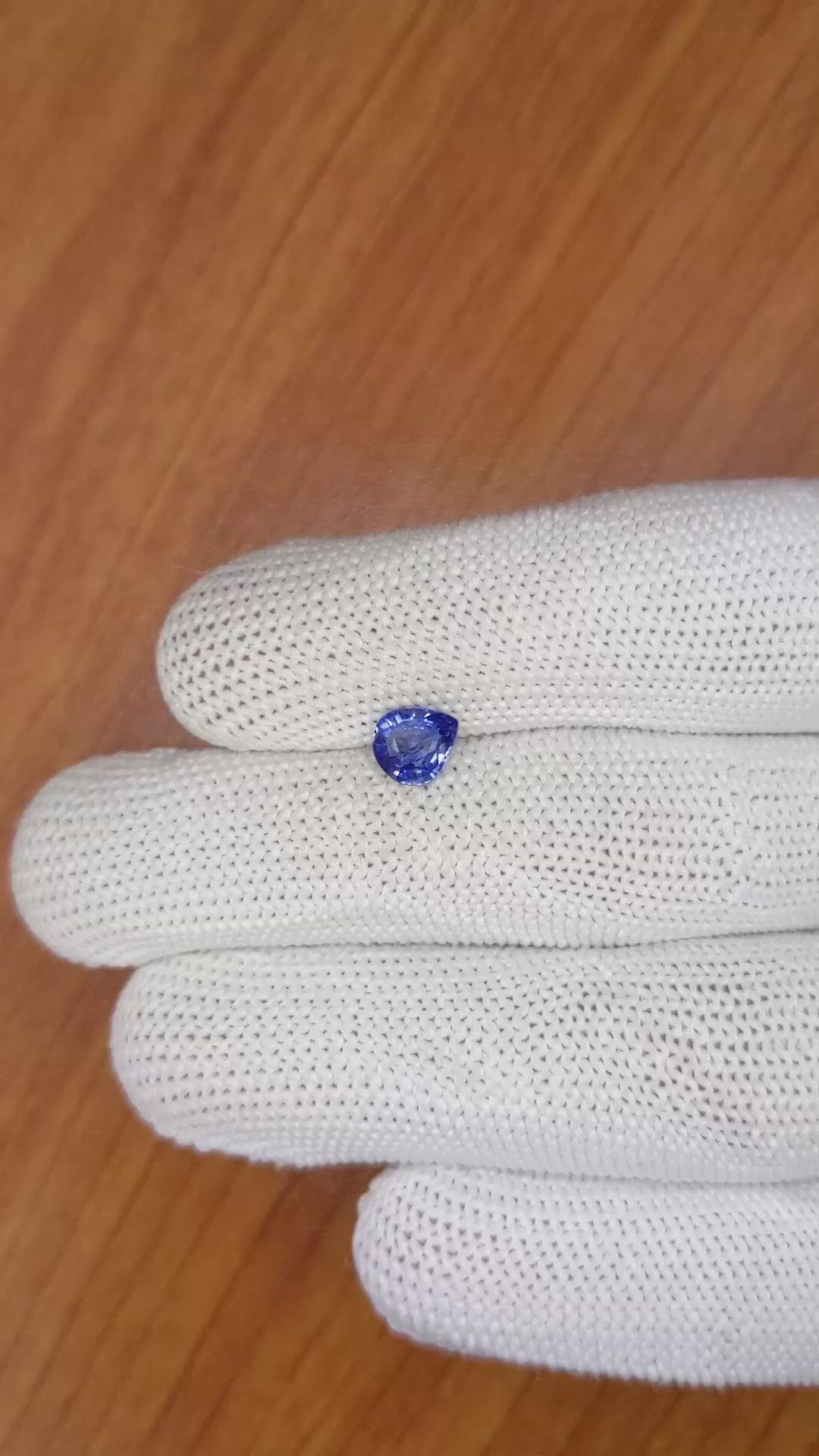 1.03 Ct. Blue Sapphire from Ceylon (Sri Lanka) Size Video