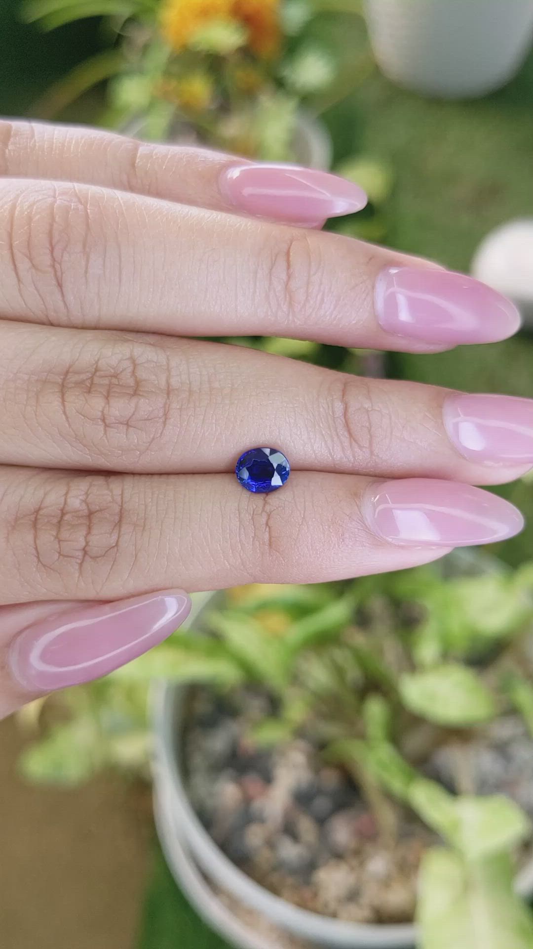 1.02 Ct. Blue Sapphire from Ceylon (Sri Lanka) Size Video