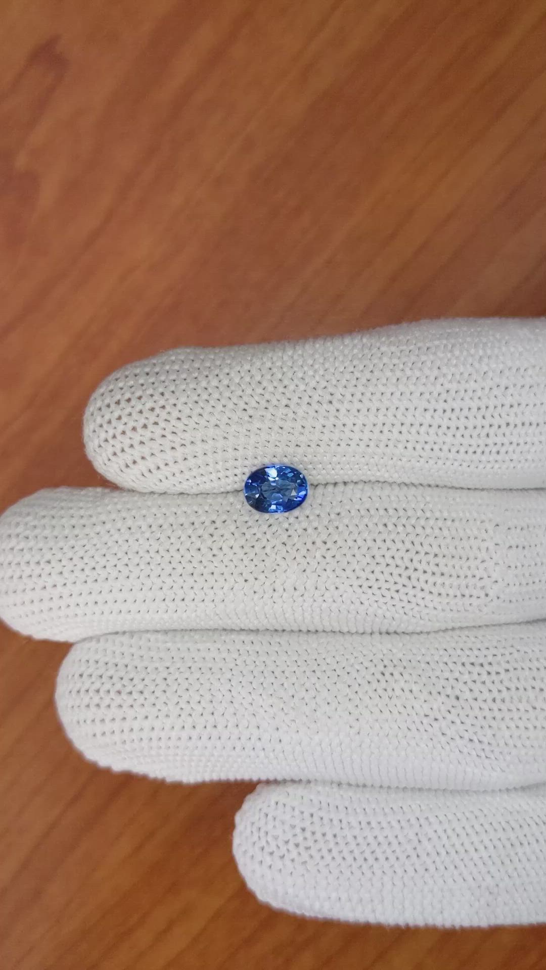 1.08 Ct. Blue Sapphire from Ceylon (Sri Lanka) Size Video