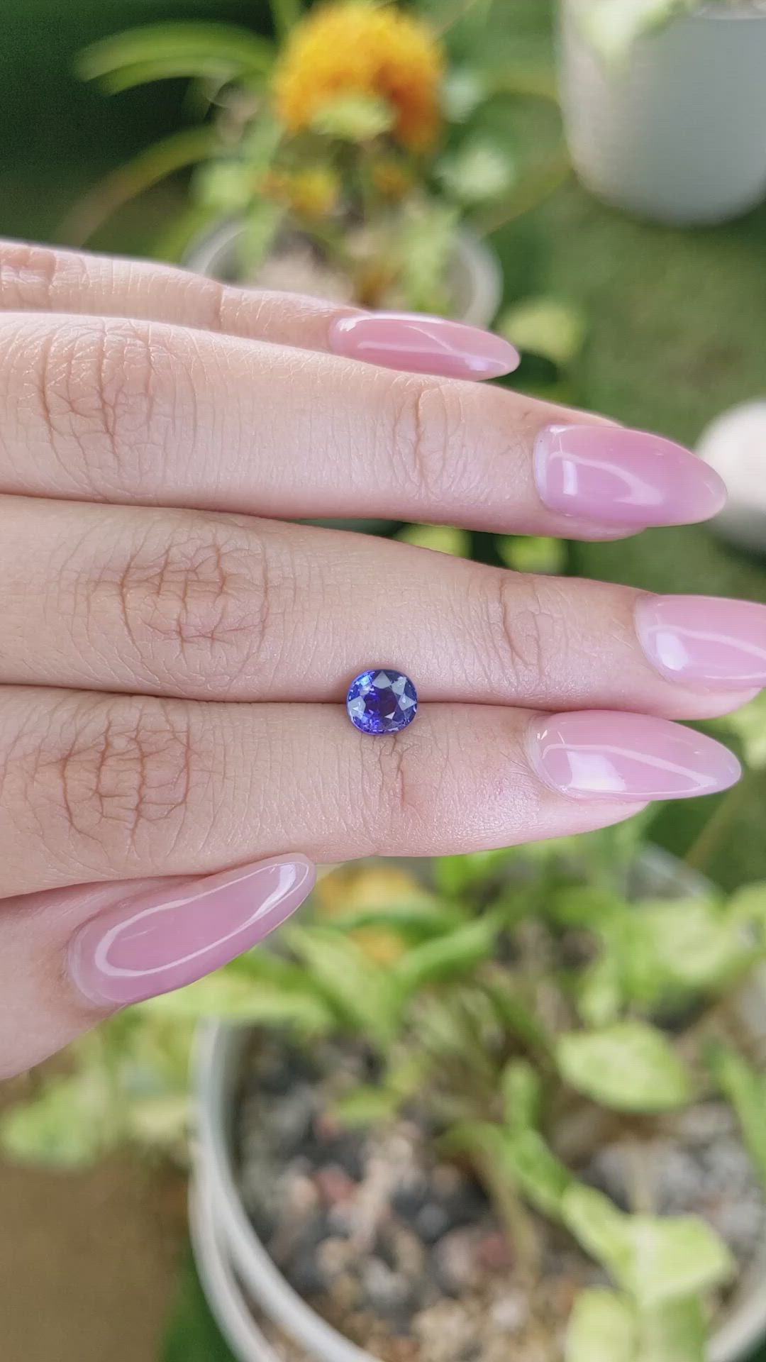 1.07 Ct. Blue Sapphire from Ceylon (Sri Lanka) Size Video