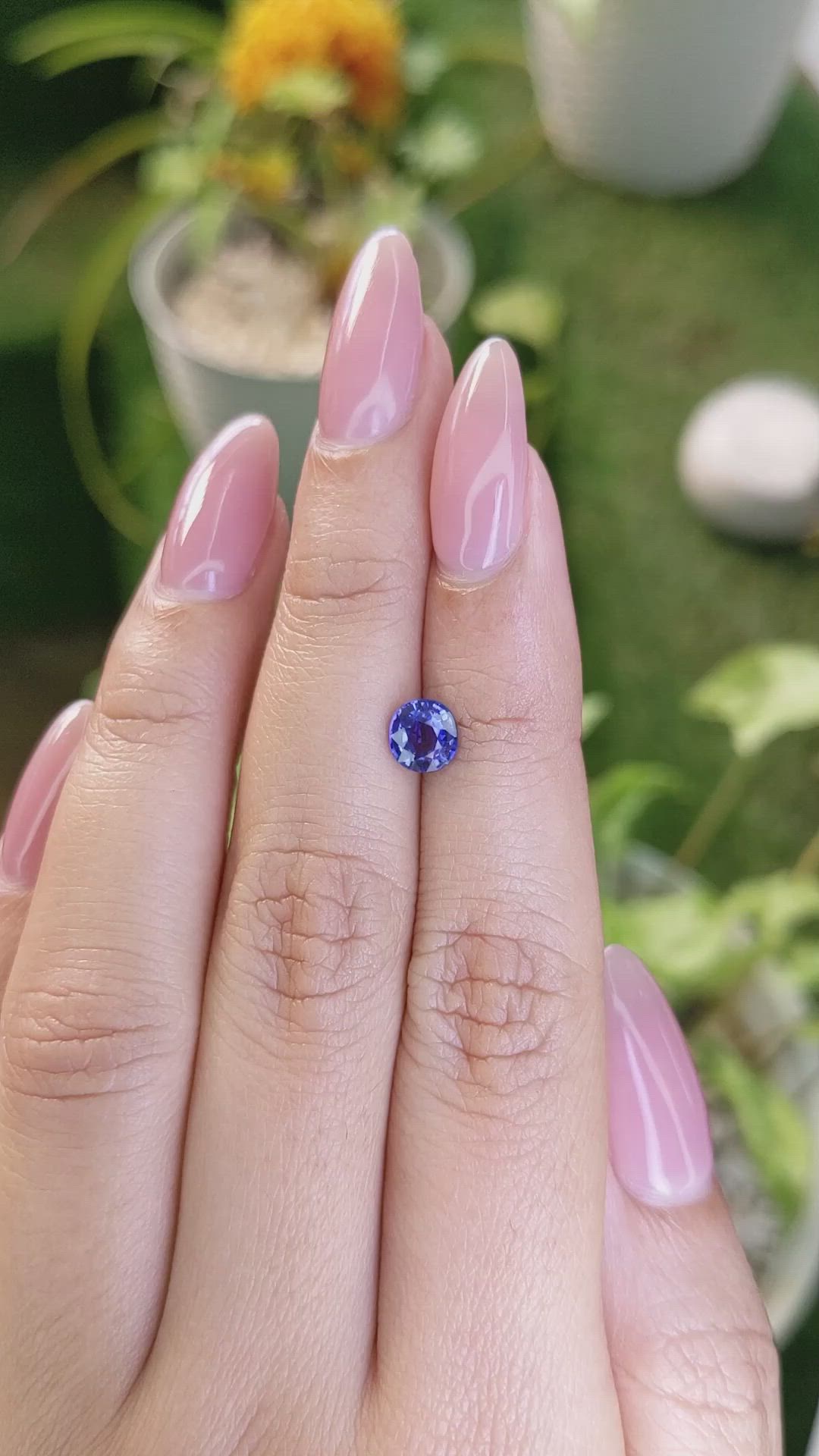 1.07 Ct. Blue Sapphire from Ceylon (Sri Lanka) Size Video