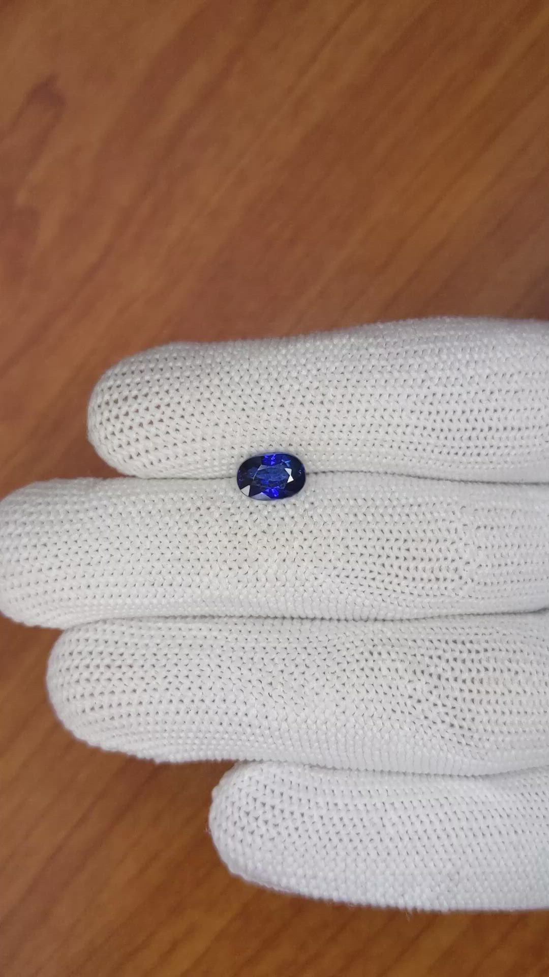 1.56 Ct. Blue Sapphire from Ceylon (Sri Lanka) Size Video