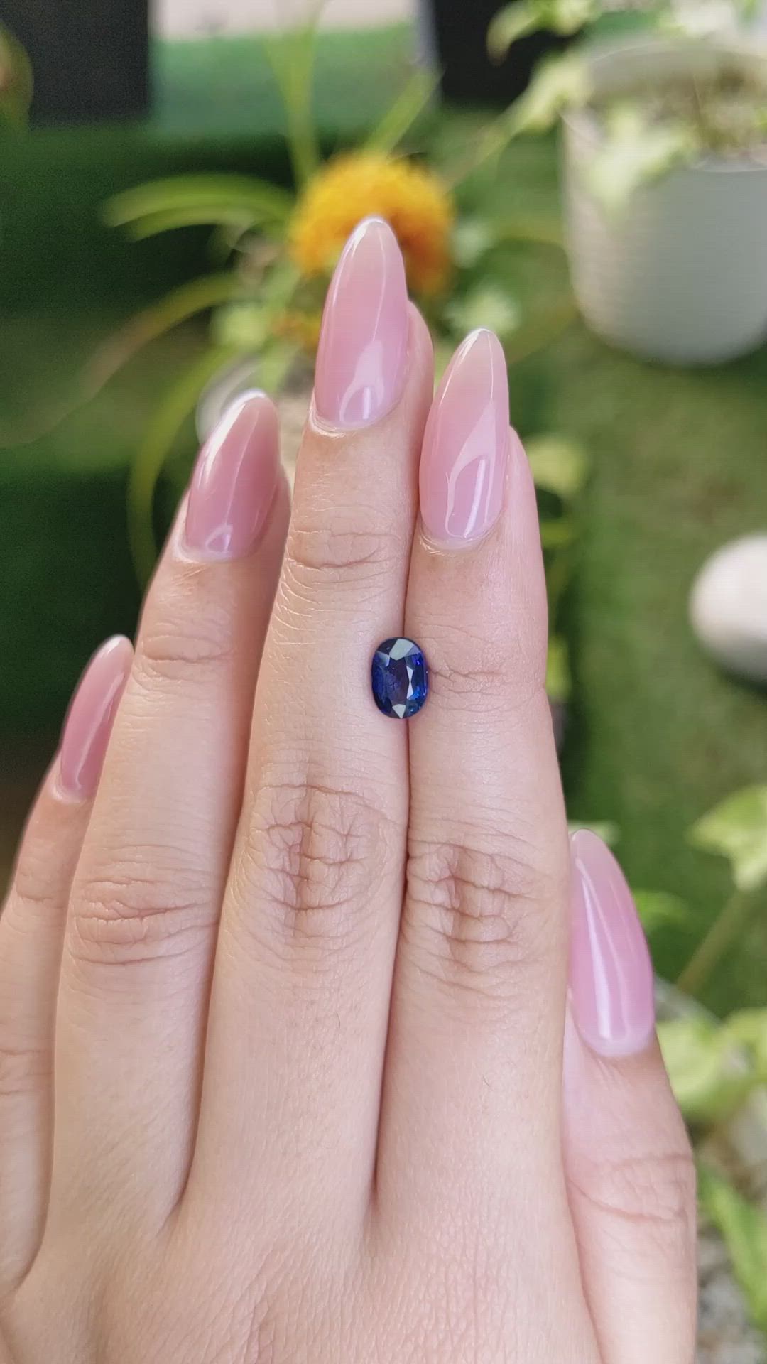 1.56 Ct. Blue Sapphire from Ceylon (Sri Lanka) Size Video