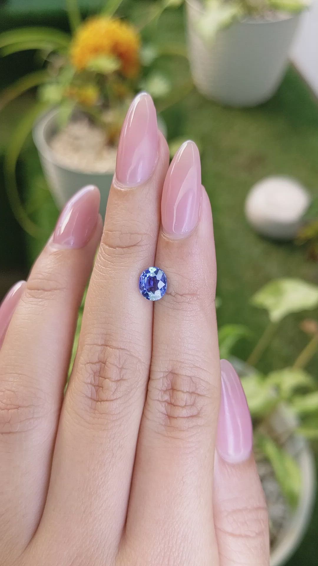 1.42 Ct. Blue Sapphire from Ceylon (Sri Lanka) Size Video