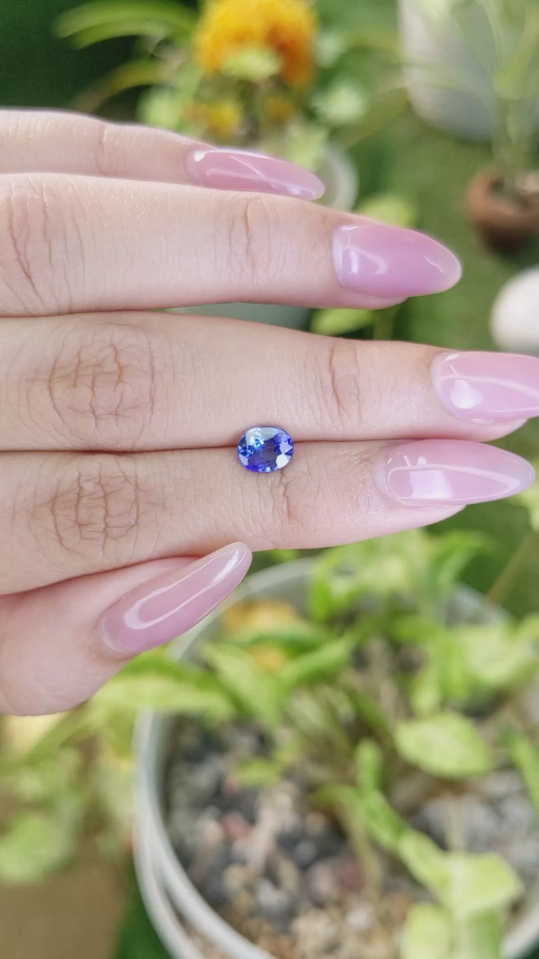 1.06 Ct. Blue Sapphire from Ceylon (Sri Lanka) Size Video
