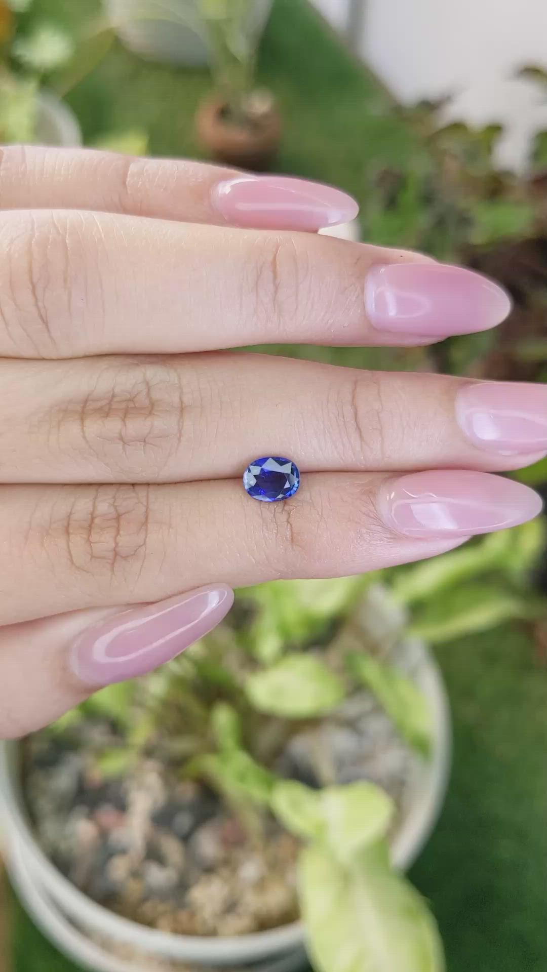 1.04 Ct. Blue Sapphire from Ceylon (Sri Lanka) Size Video