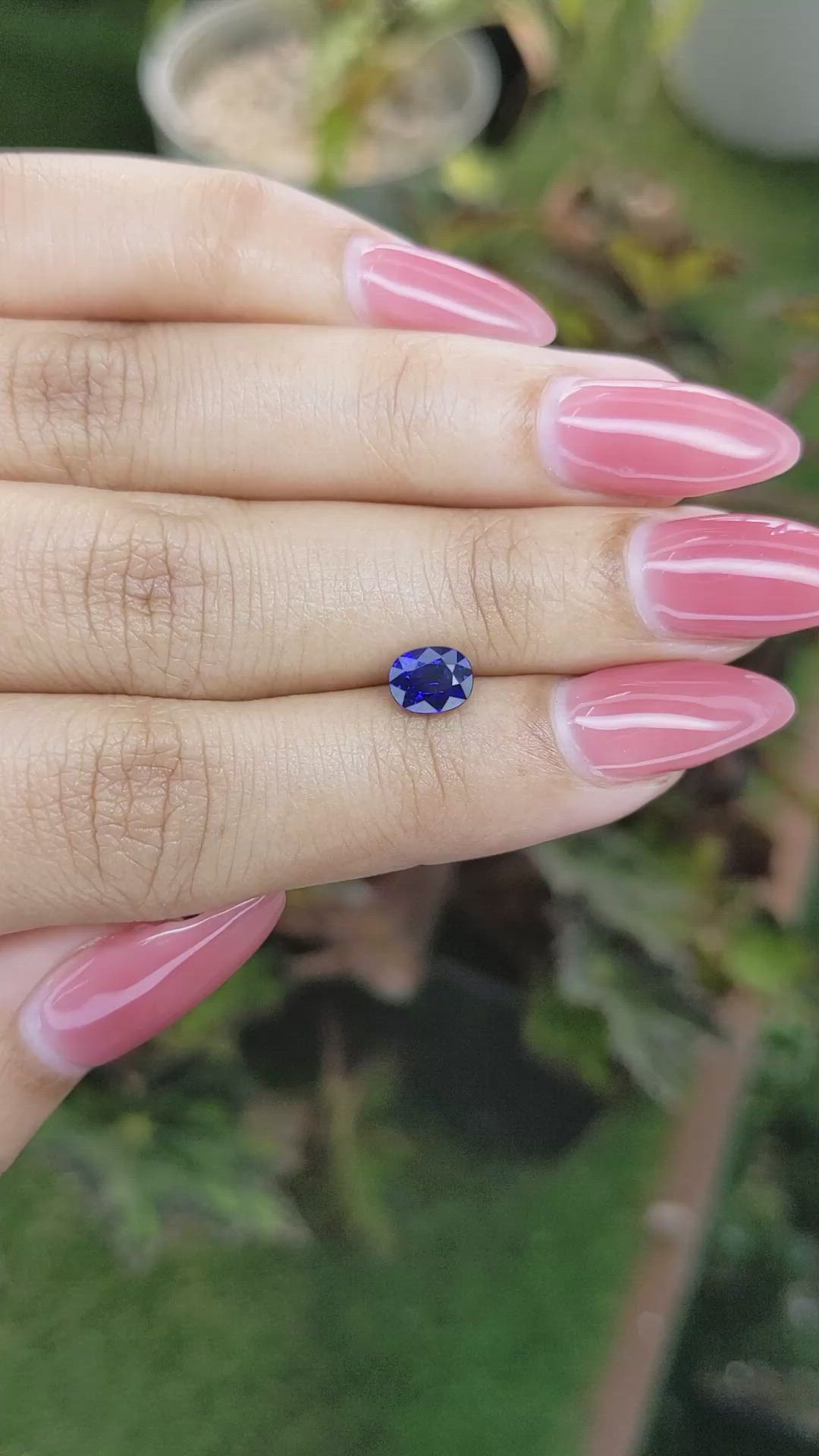 1.04 Ct. Blue Sapphire from Ceylon (Sri Lanka) Size Video