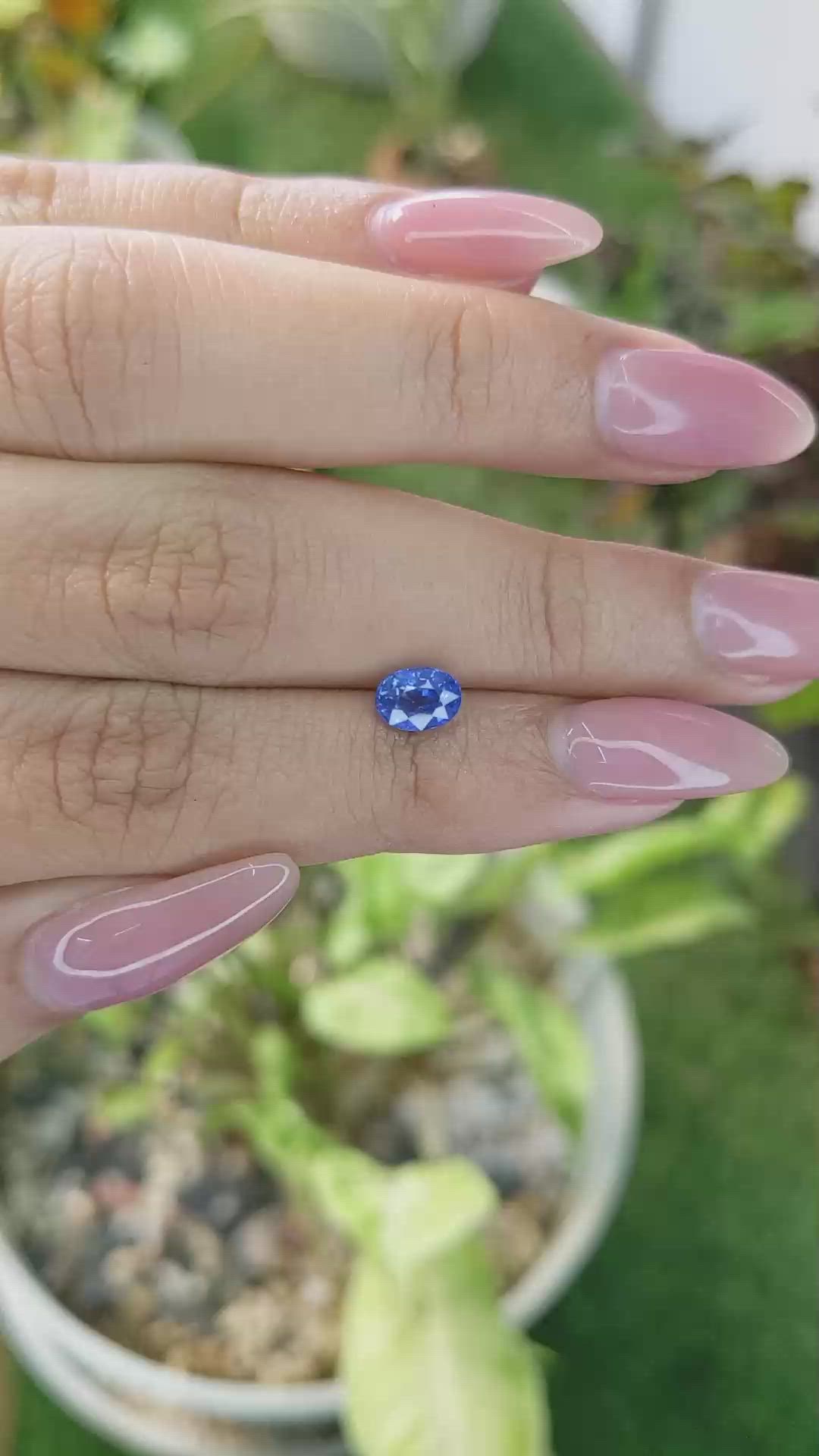 1.02 Ct. Blue Sapphire from Ceylon (Sri Lanka) Size Video