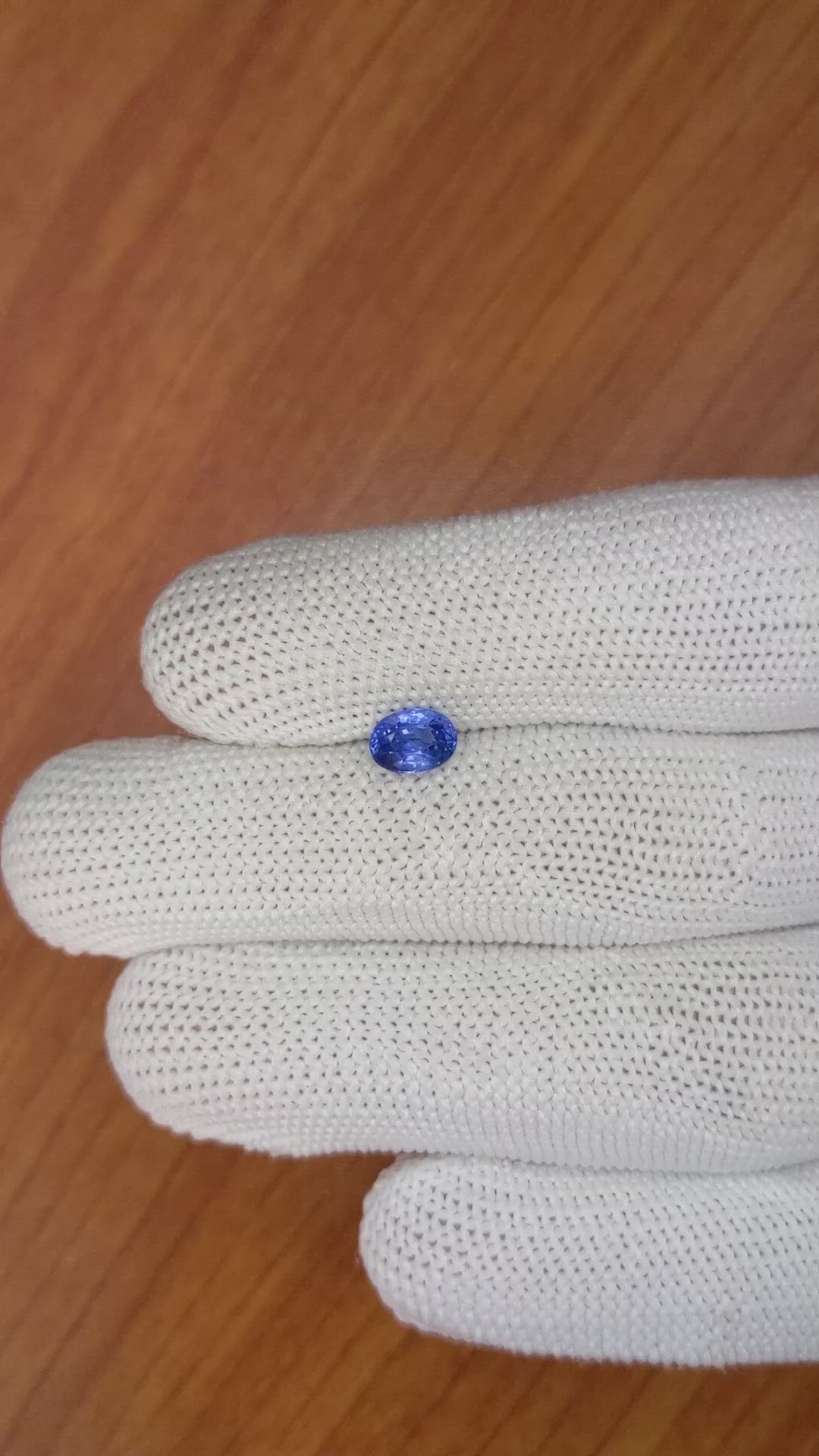 1.02 Ct. Blue Sapphire from Ceylon (Sri Lanka) Size Video