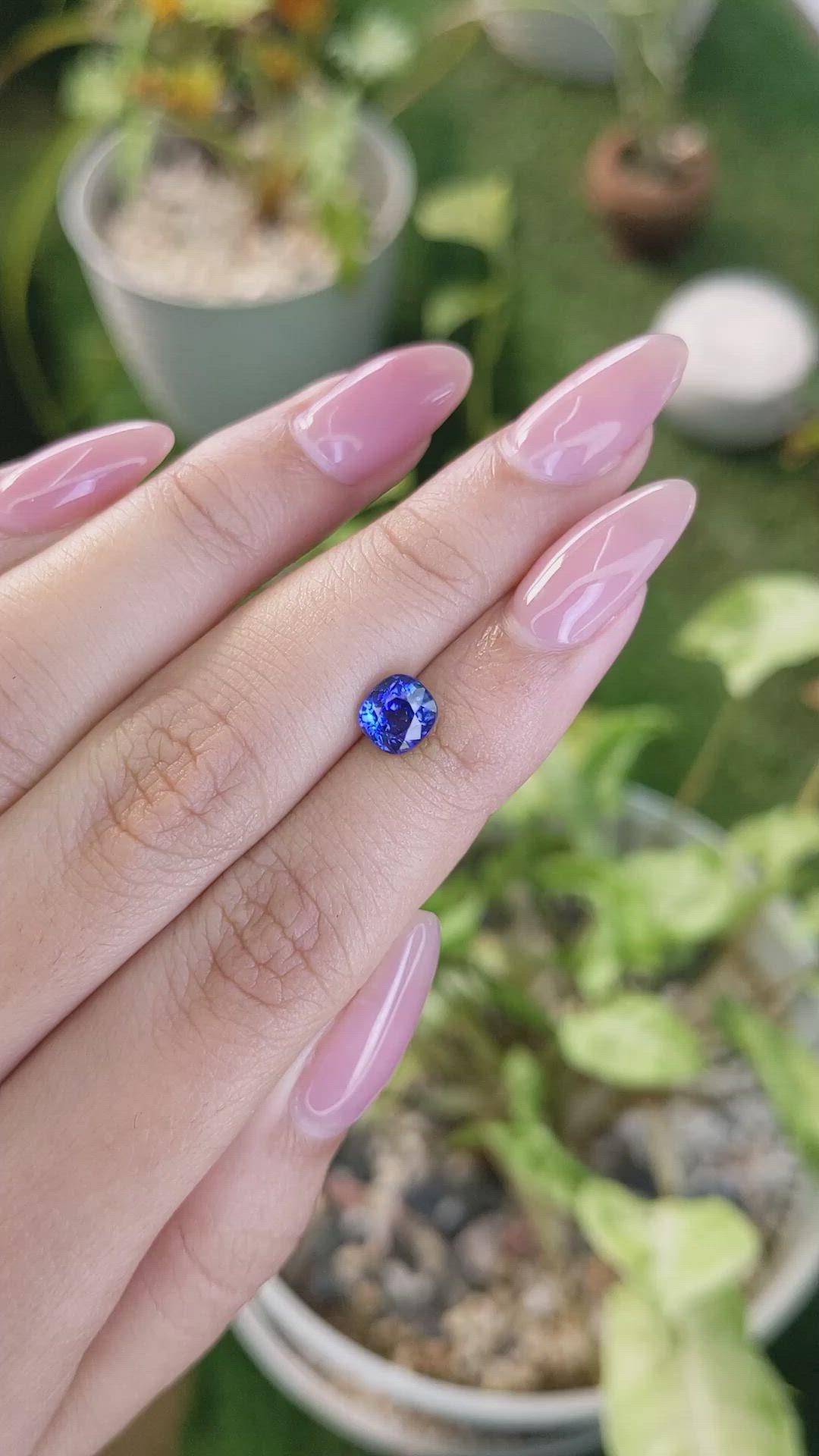 1.48 Ct. Blue Sapphire from Ceylon (Sri Lanka) Size Video