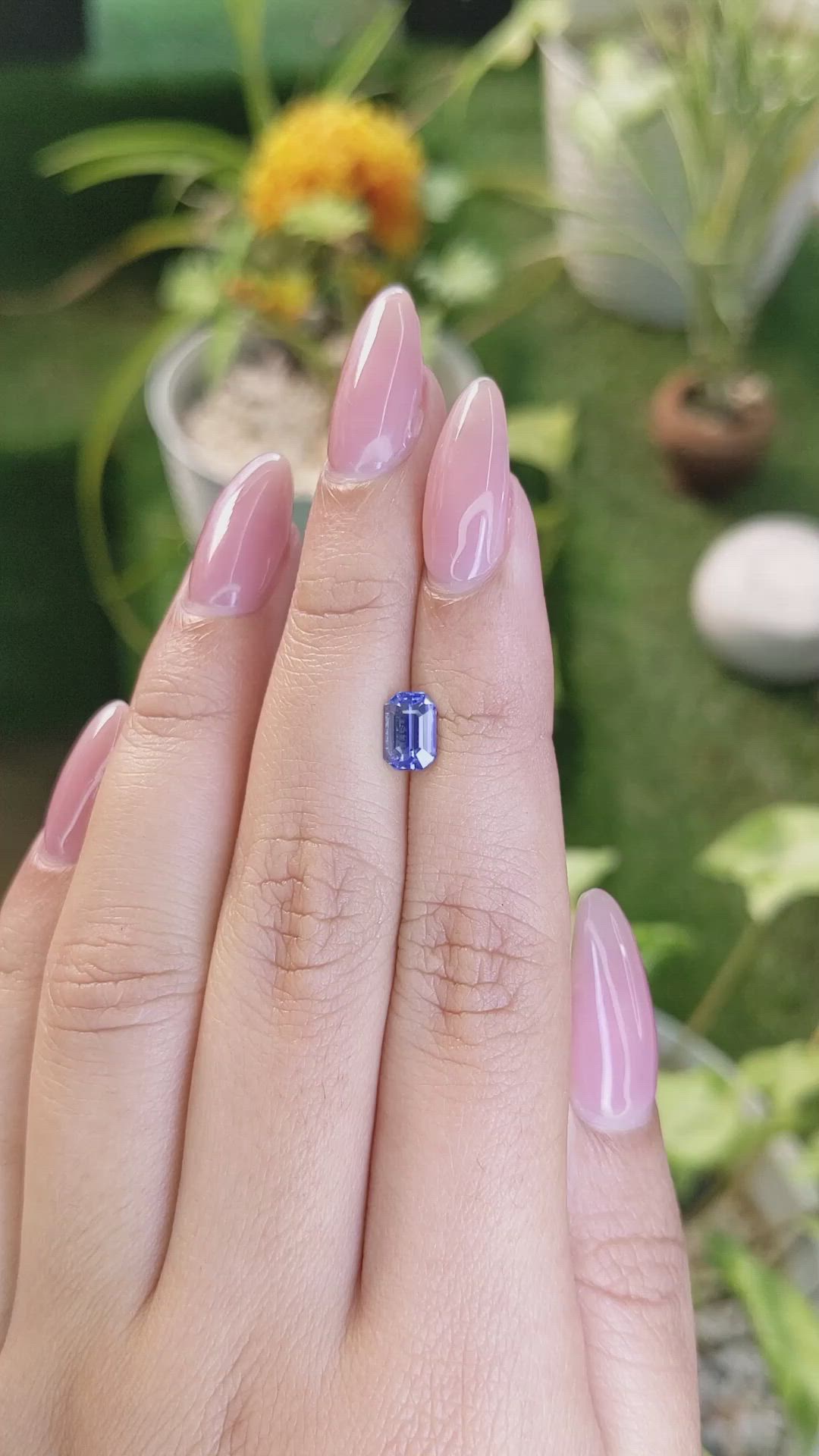 1.12 Ct. Blue Sapphire from Ceylon (Sri Lanka) Size Video