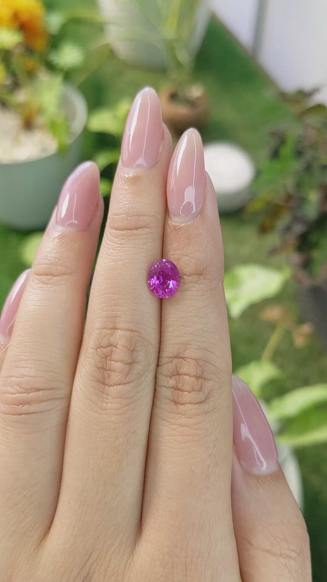 2.02 Ct. Pinkish Purple Sapphire from Ceylon (Sri Lanka) Size Video