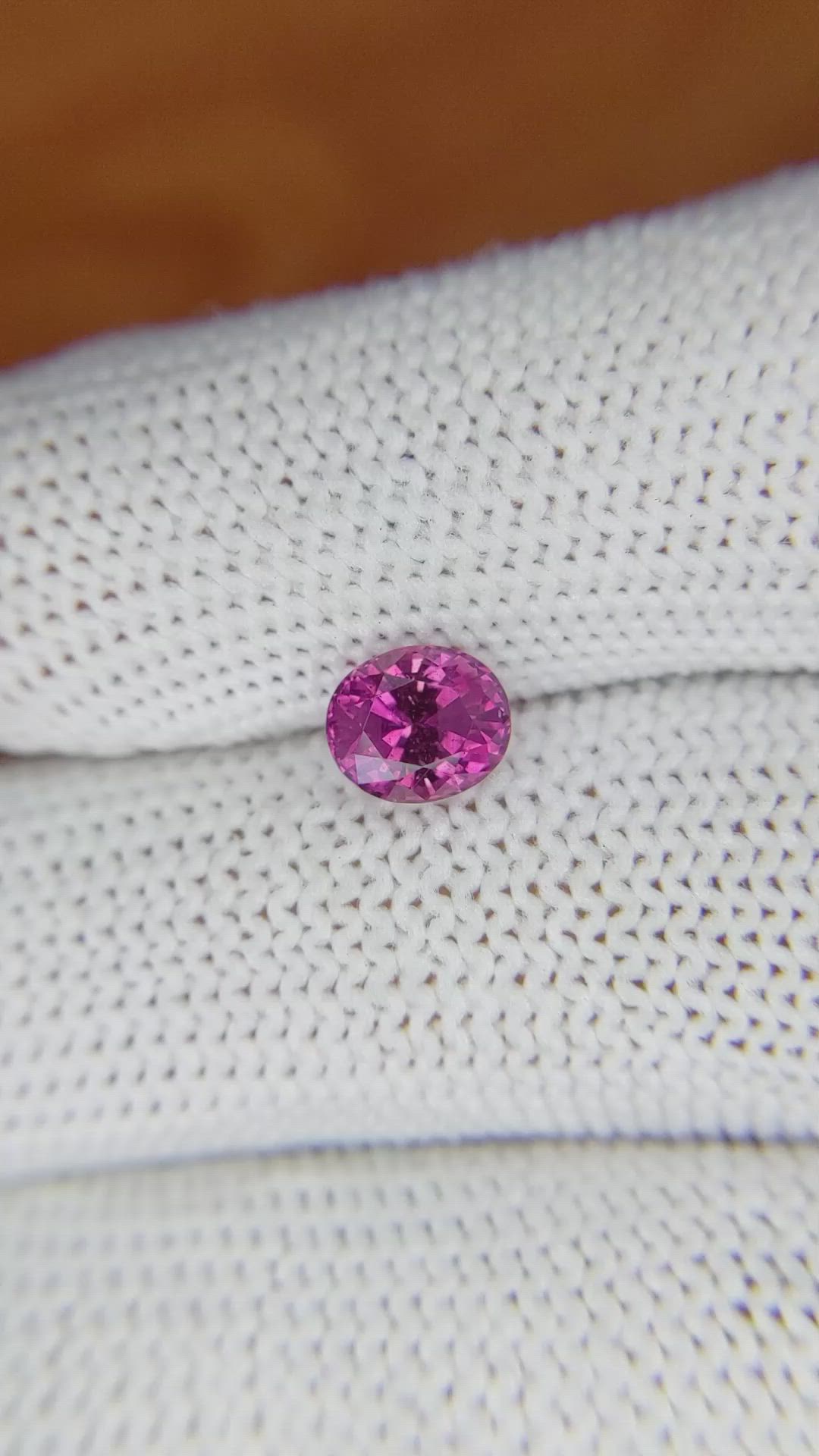 1.31 Ct. Pinkish Purple Sapphire from Ceylon (Sri Lanka) Size Video