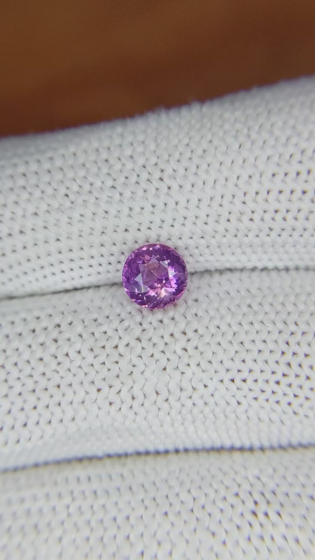 1.24 Ct. Pinkish Purple Sapphire from Ceylon (Sri Lanka) Size Video