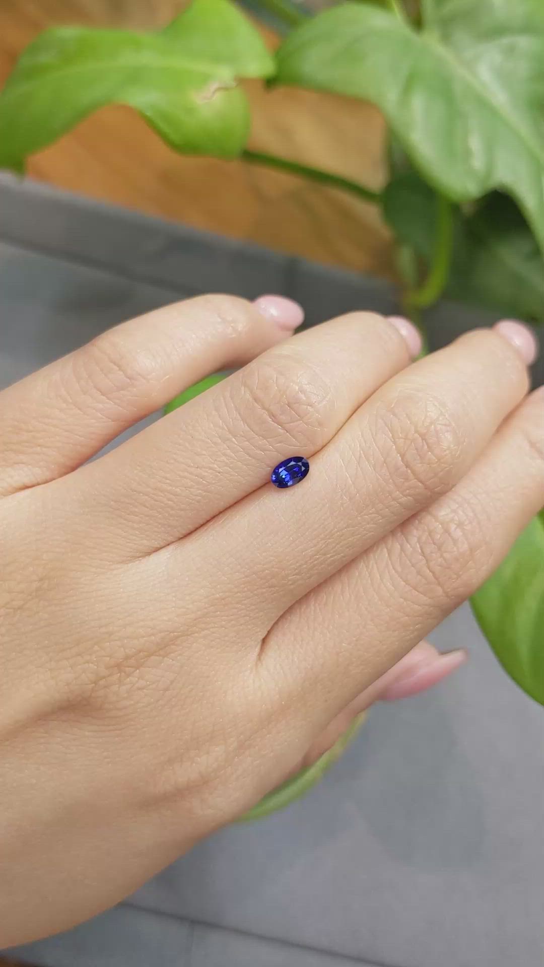 0.43 Ct. Blue Sapphire from Ceylon (Sri Lanka) Size Video