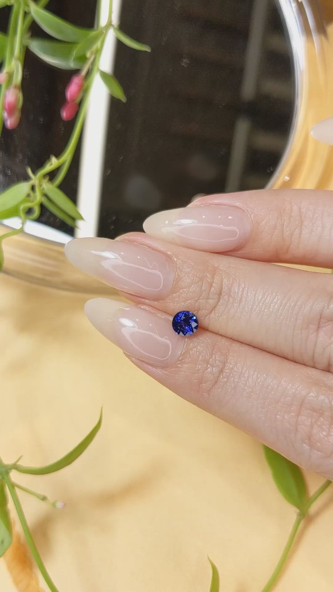 0.75 Ct. Blue Sapphire from Ceylon (Sri Lanka) Size Video