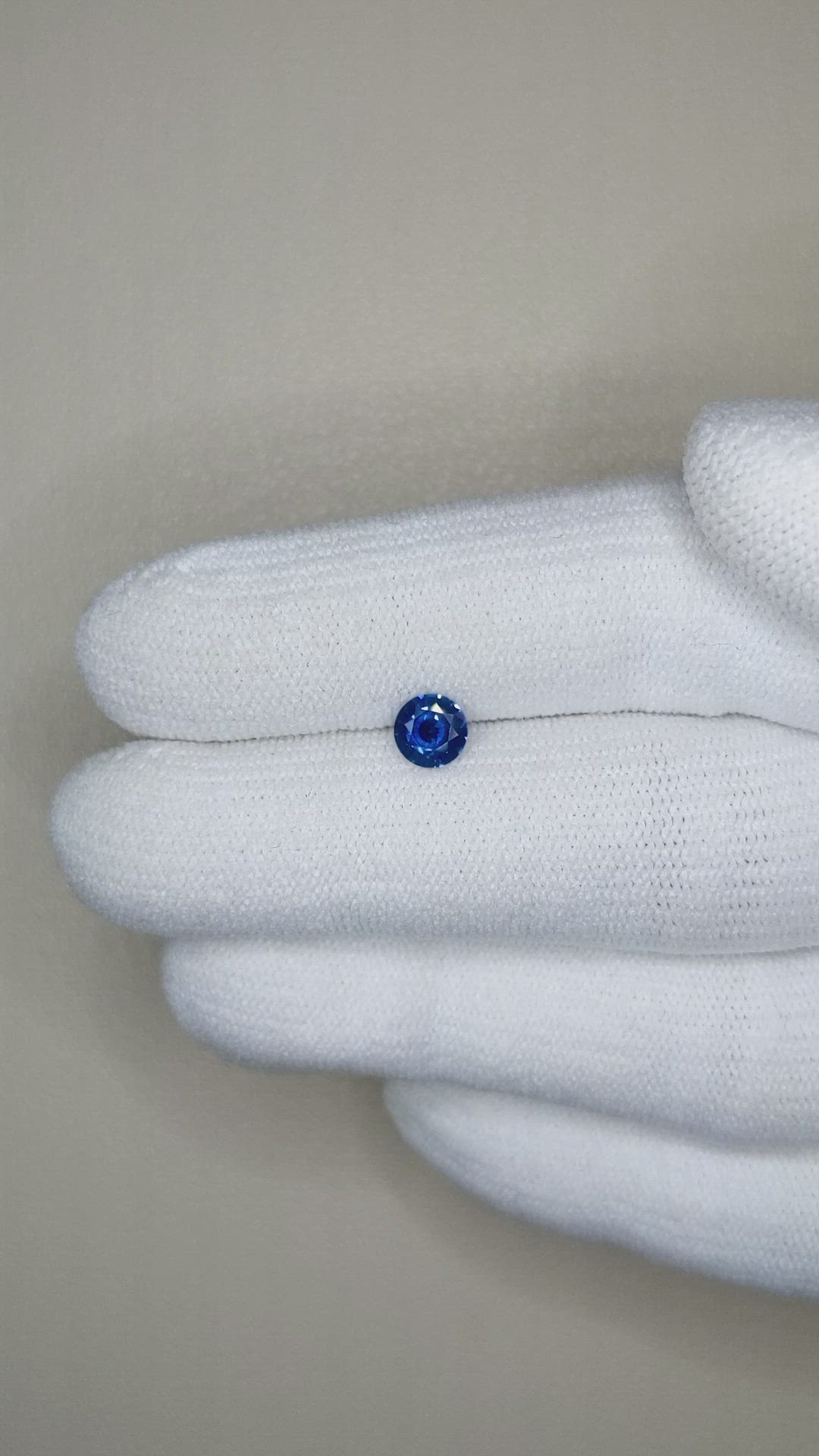 0.46 Ct. Blue Sapphire from Ceylon (Sri Lanka) Size Video