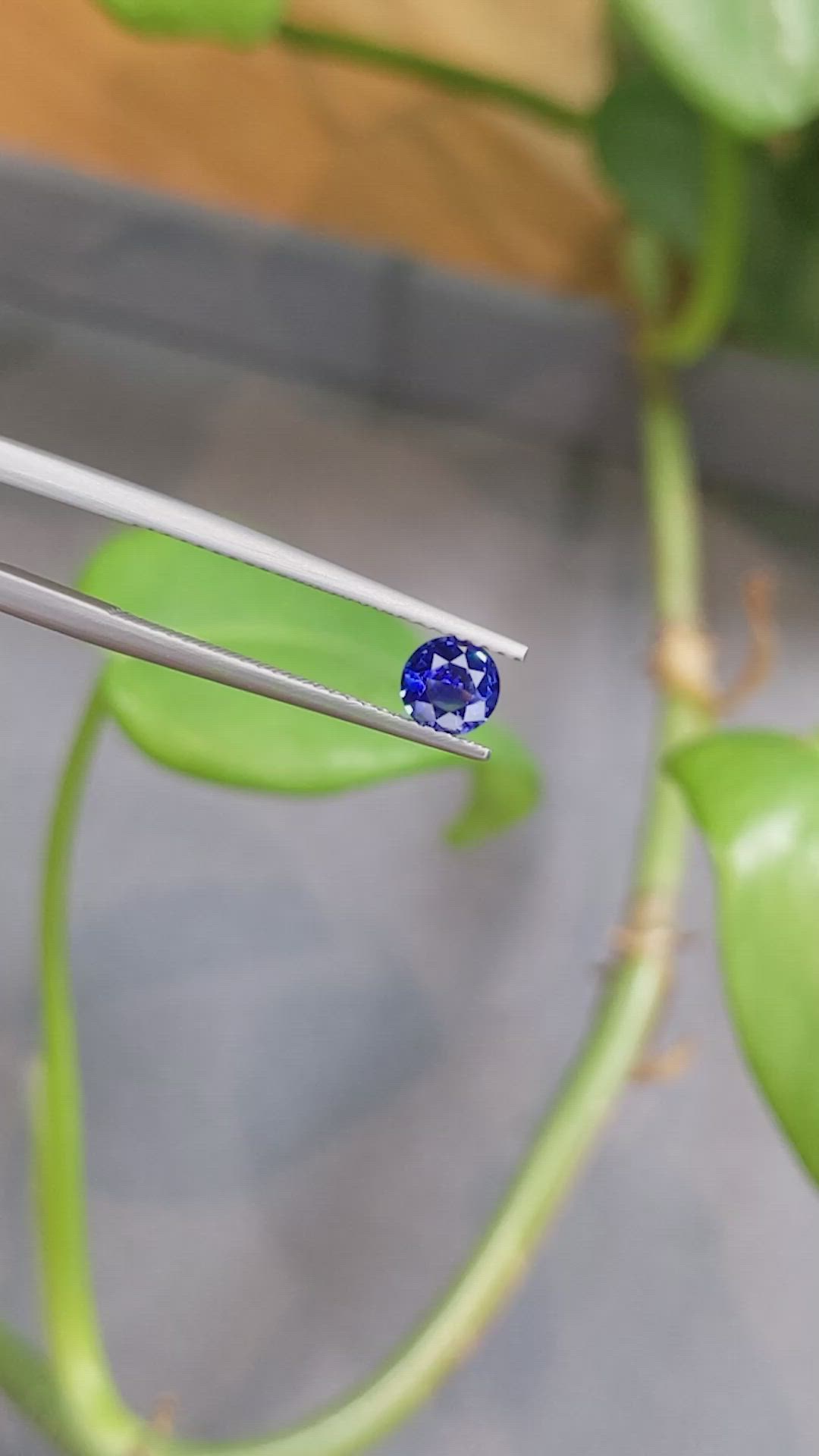 0.52 Ct. Blue Sapphire from Ceylon (Sri Lanka) Size Video
