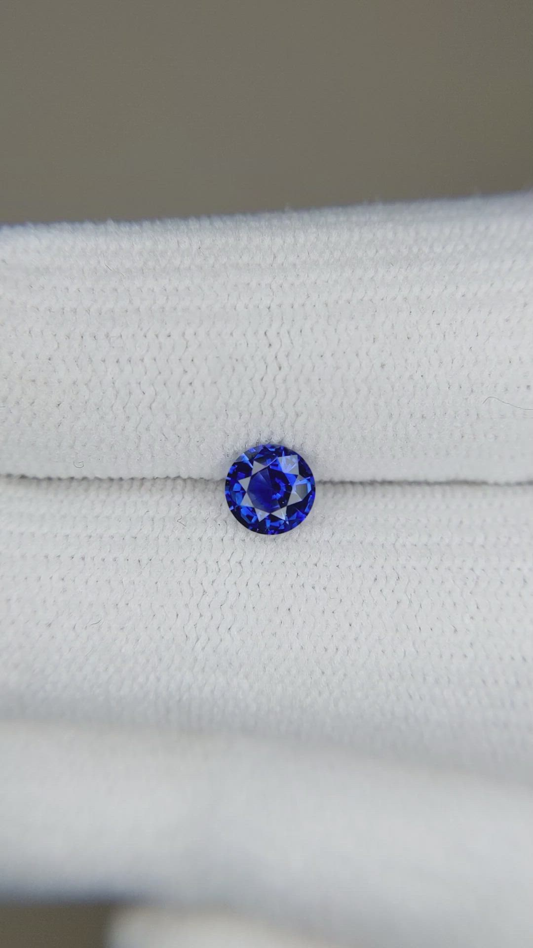 0.52 Ct. Blue Sapphire from Ceylon (Sri Lanka) Size Video