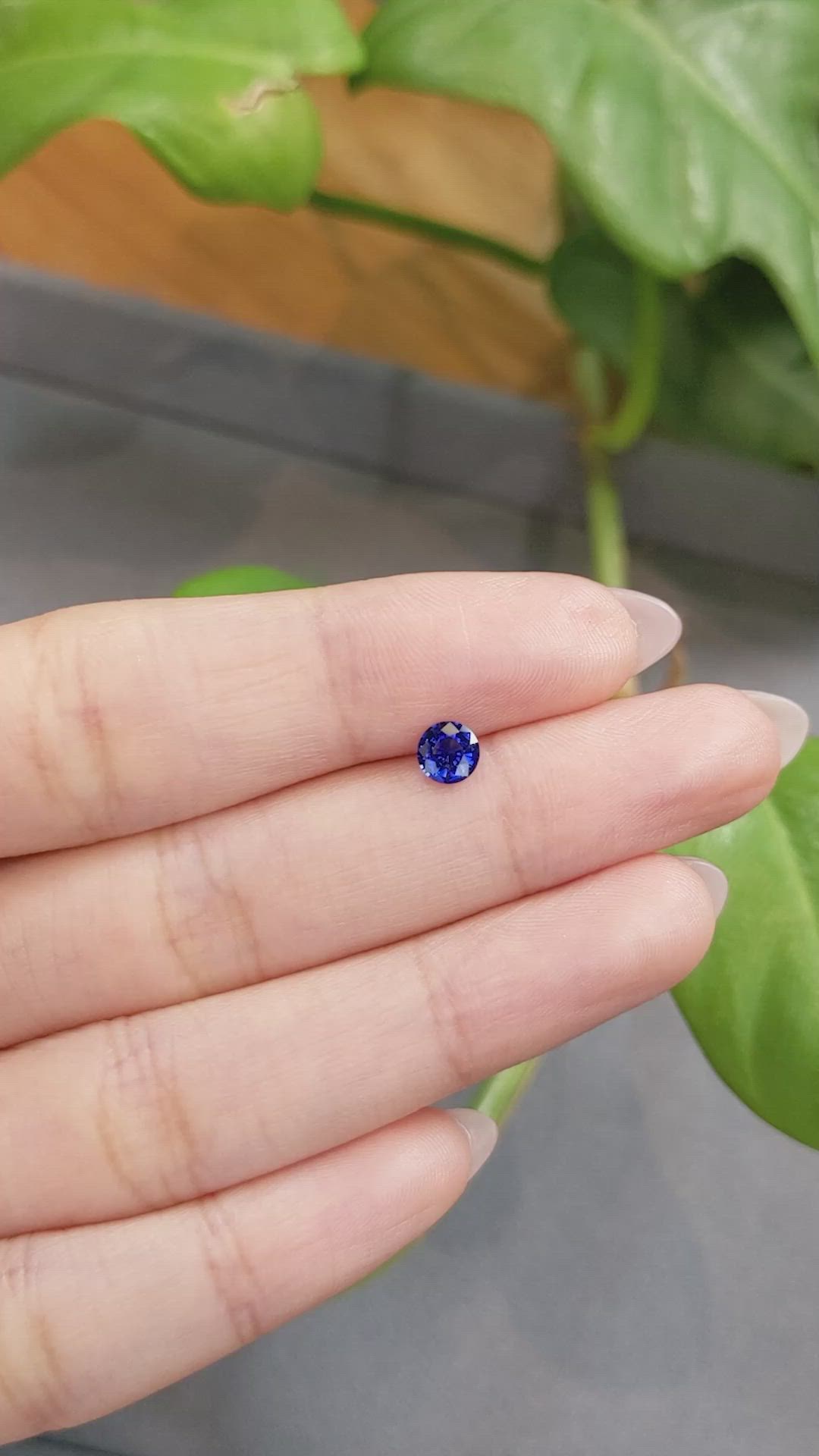 0.52 Ct. Blue Sapphire from Ceylon (Sri Lanka) Size Video