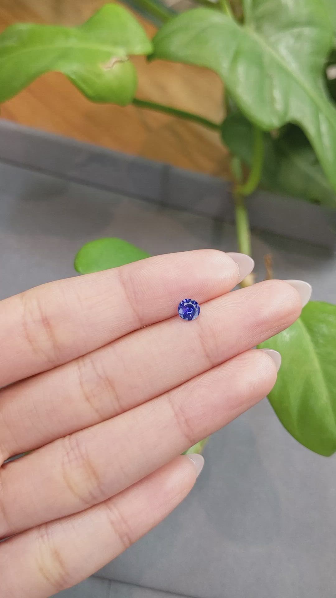 0.46 Ct. Blue Sapphire from Ceylon (Sri Lanka) Size Video