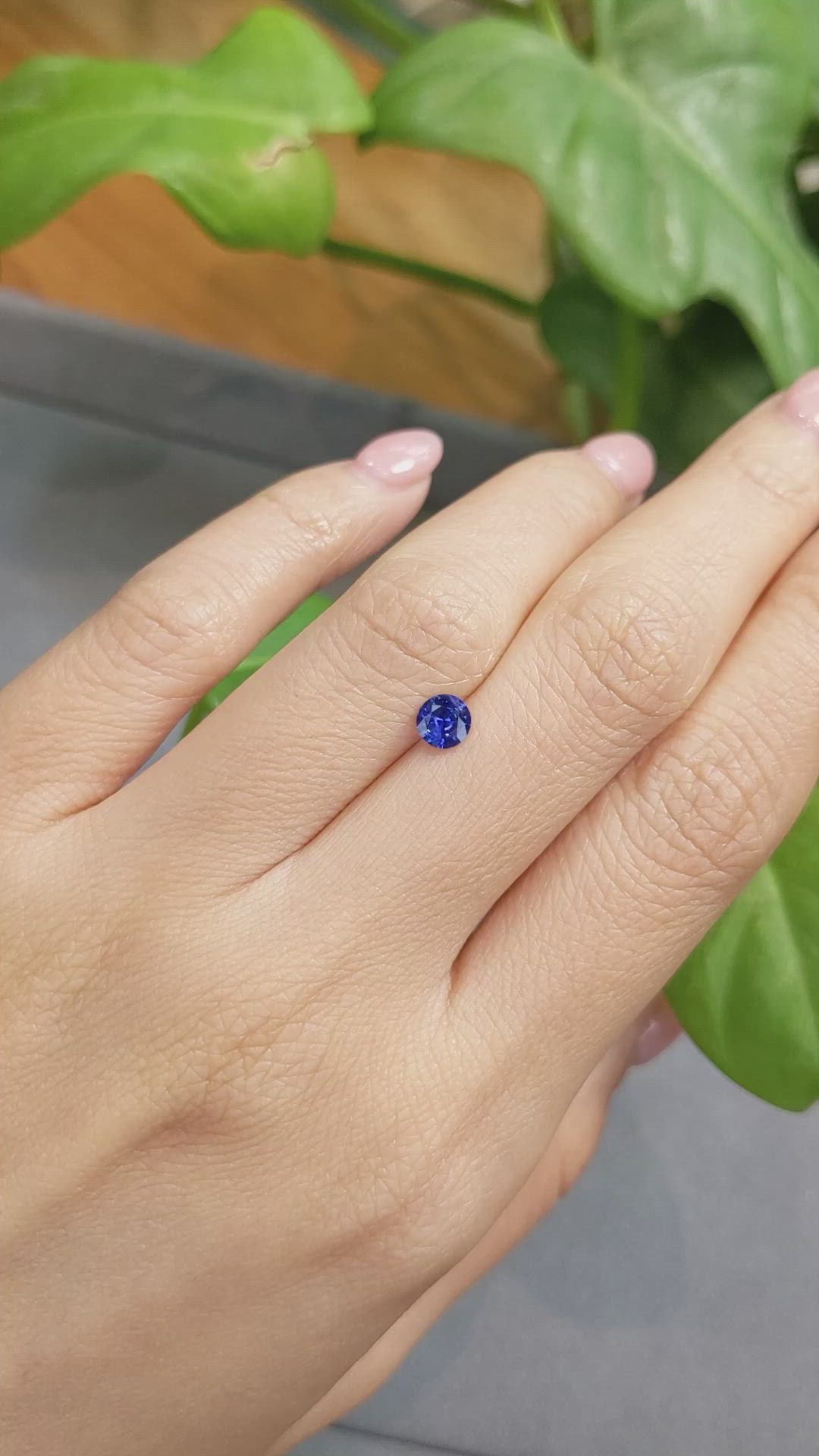 0.46 Ct. Blue Sapphire from Ceylon (Sri Lanka) Size Video