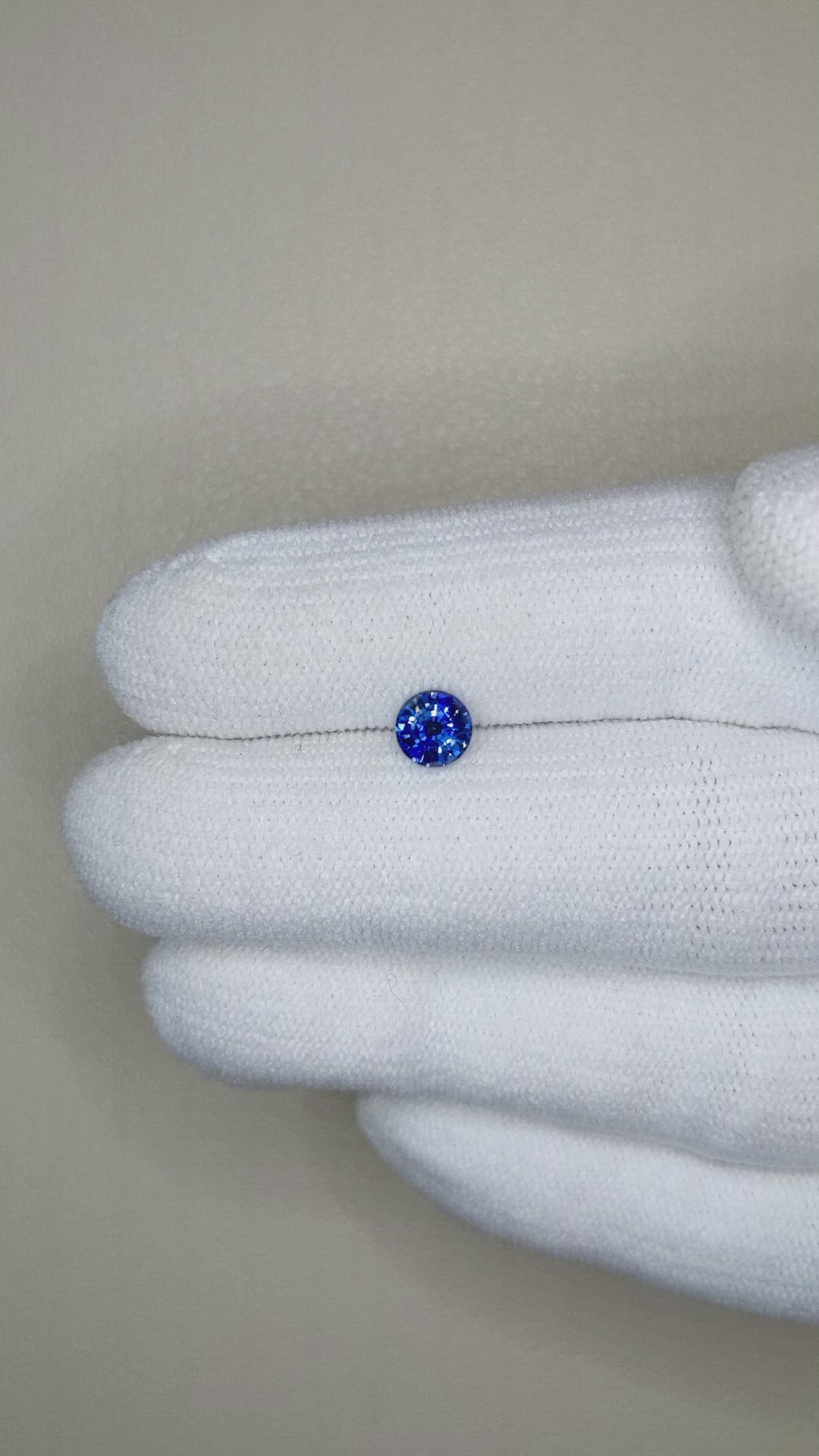 0.54 Ct. Blue Sapphire from Ceylon (Sri Lanka) Size Video