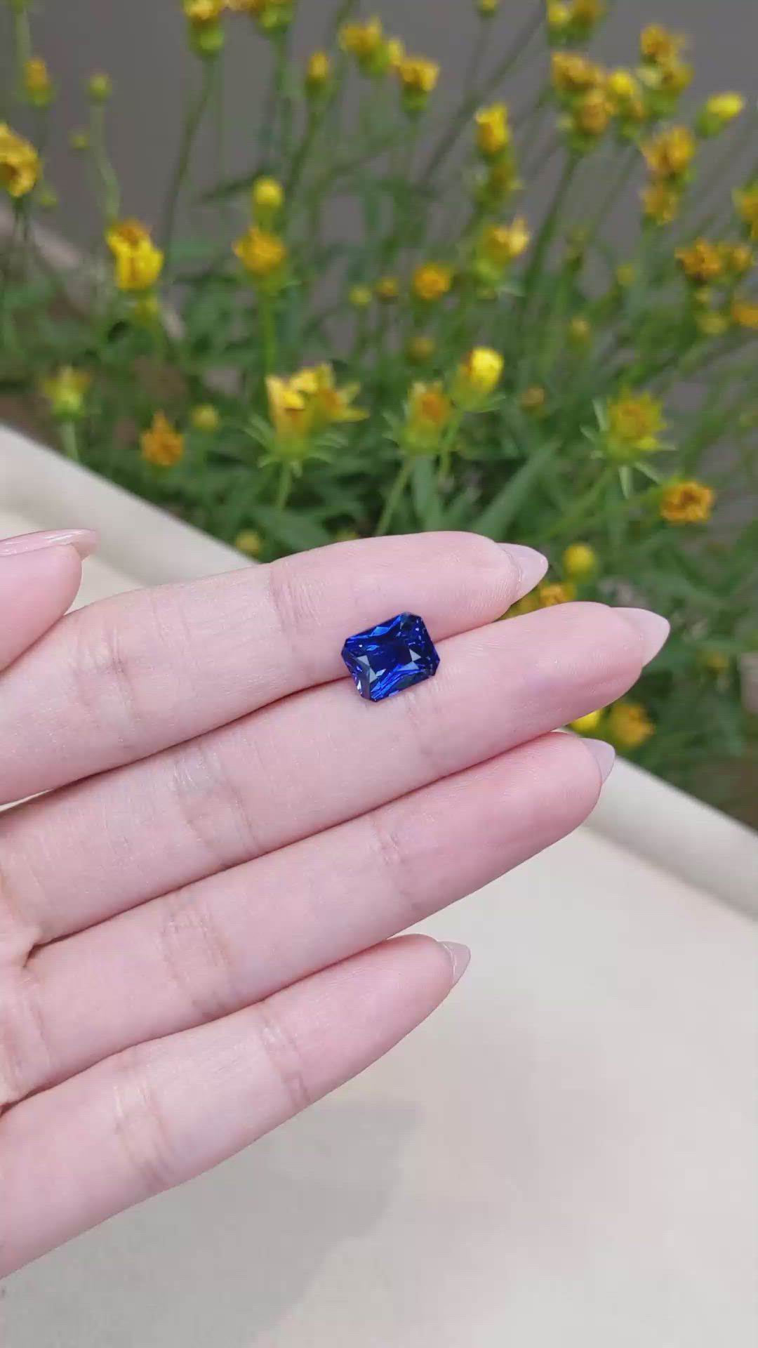 3.54 Ct. Blue Sapphire from Ceylon (Sri Lanka) Size Video
