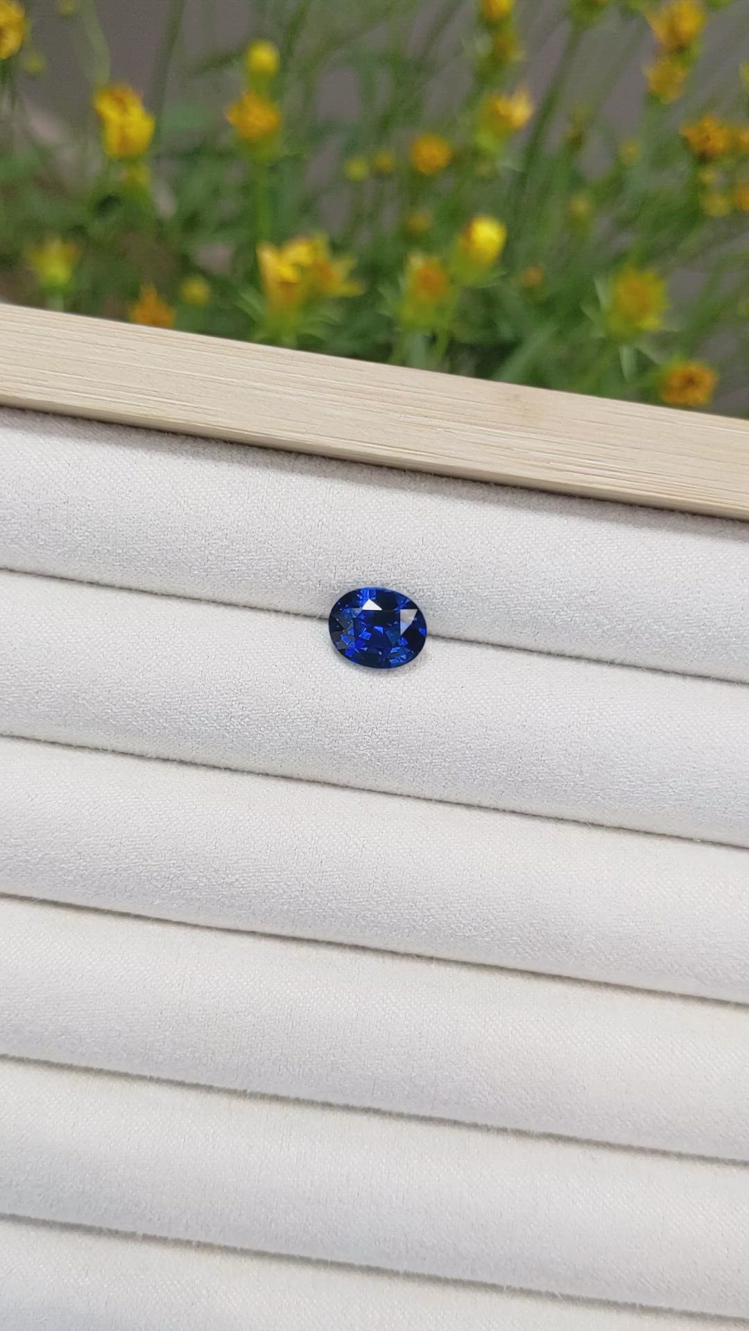 3.08 Ct. Blue Sapphire from Ceylon (Sri Lanka) Size Video