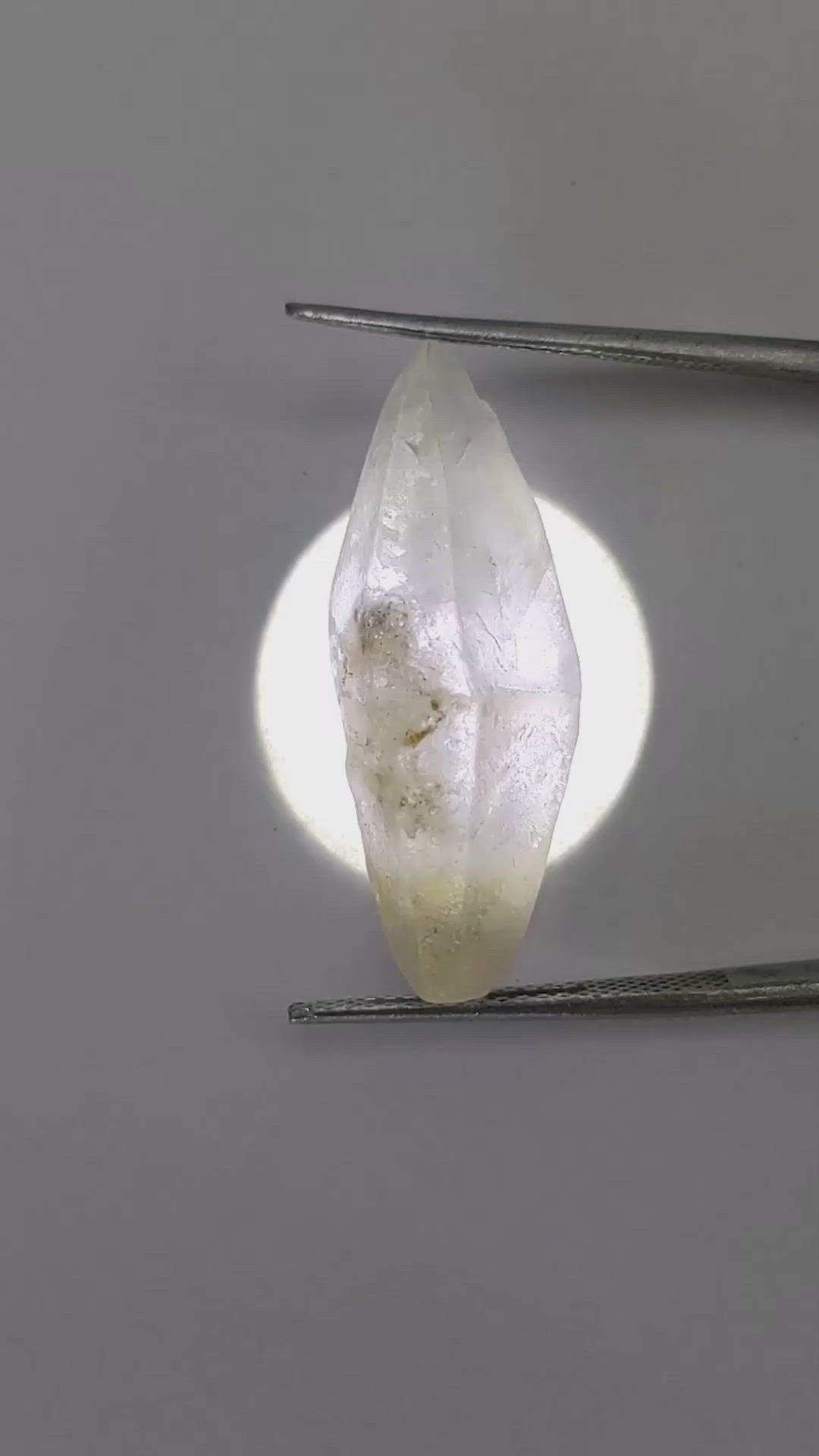 24.42 Ct. Blue Sapphire Crystal from Ceylon (Sri Lanka) Size Video